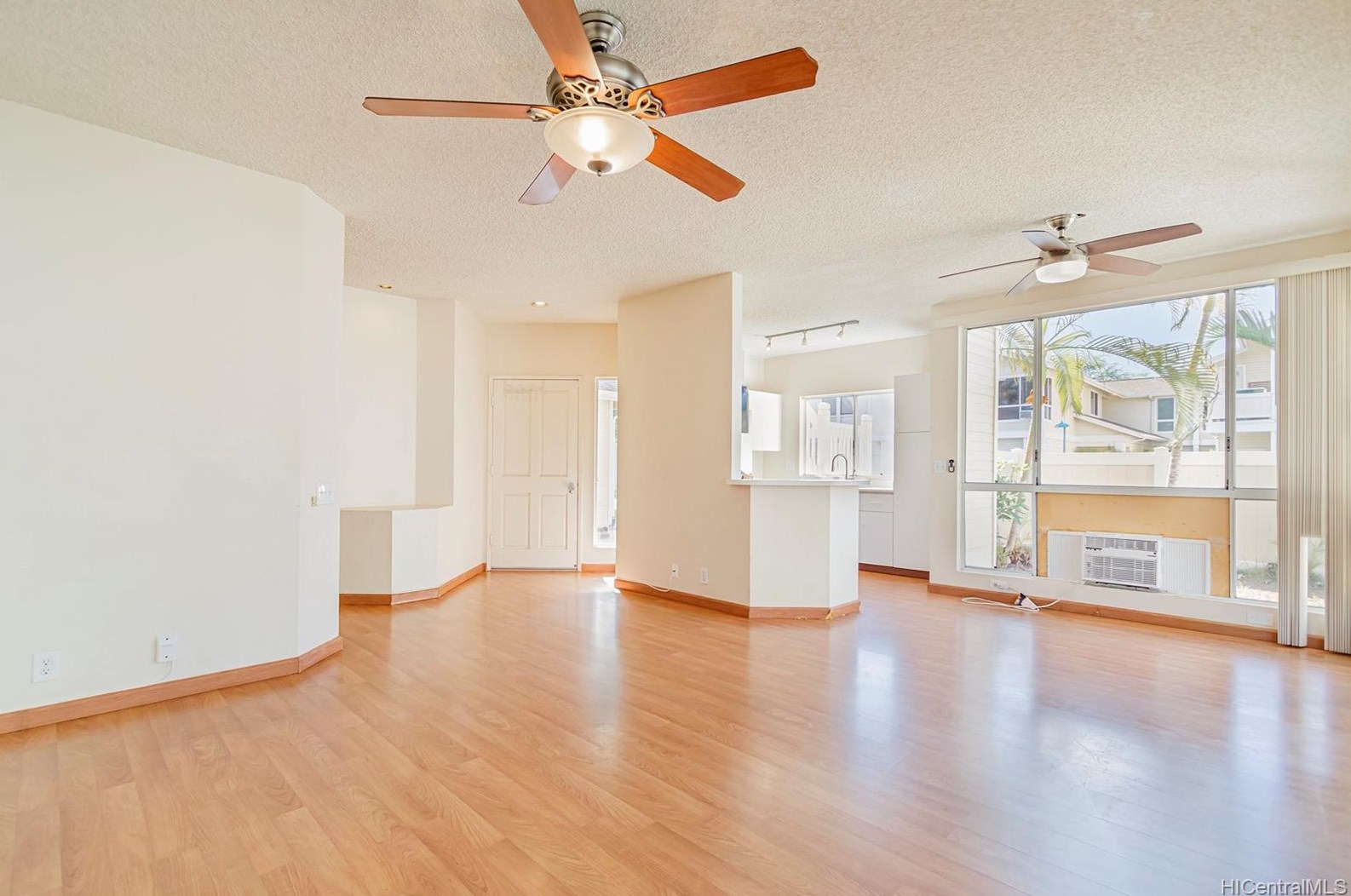 91-979 Laaulu St, Ewa Beach, HI 96706