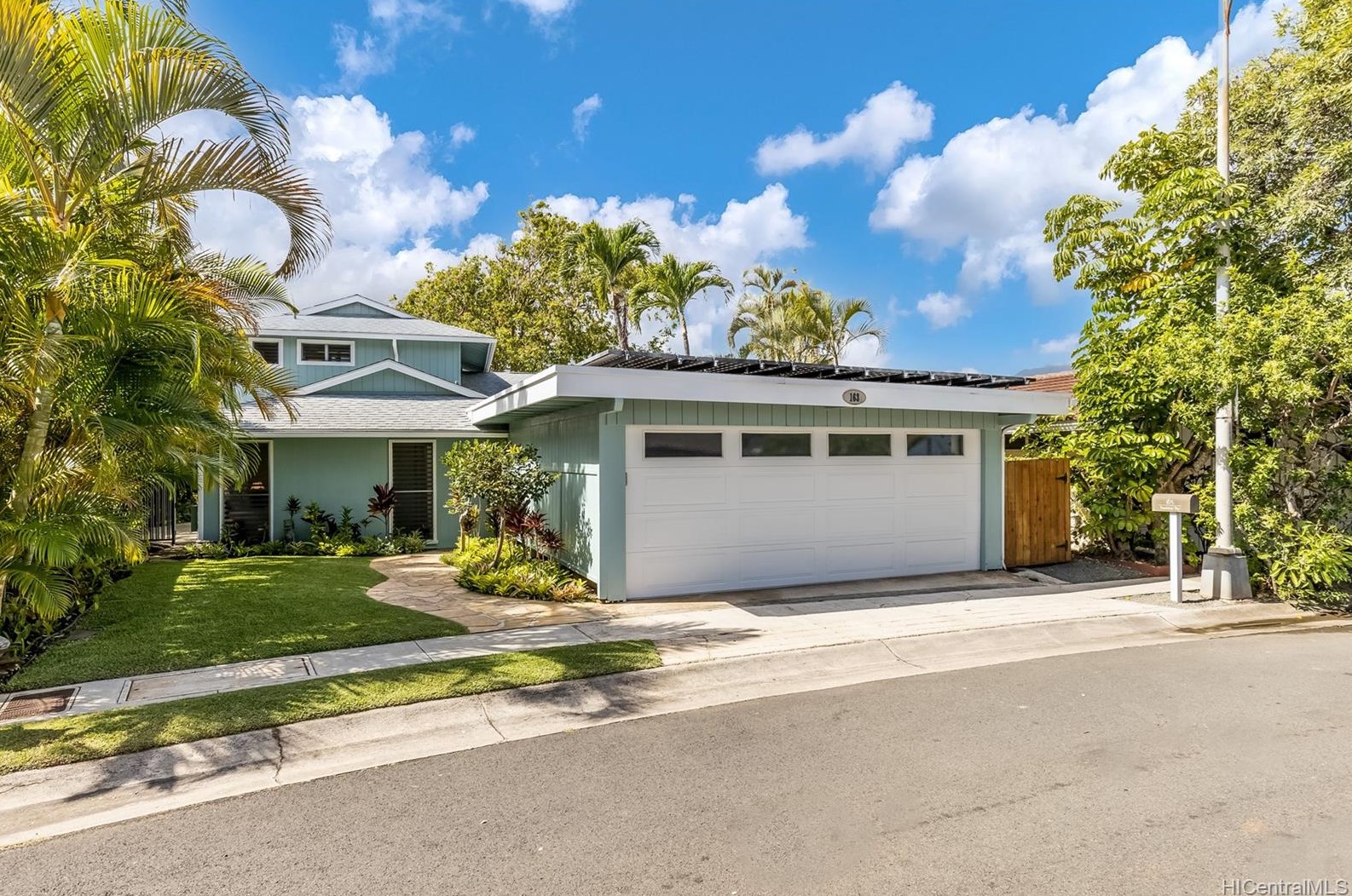 163 Pauahilani Way, Kailua, HI 96734-3173