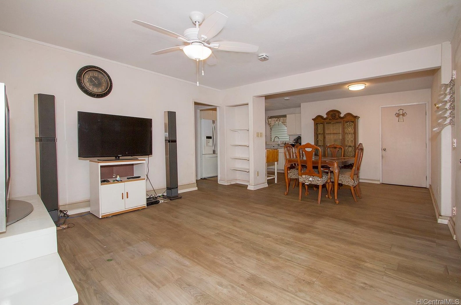 91-823 Moneha Pl, Ewa Beach, HI 96706-2559