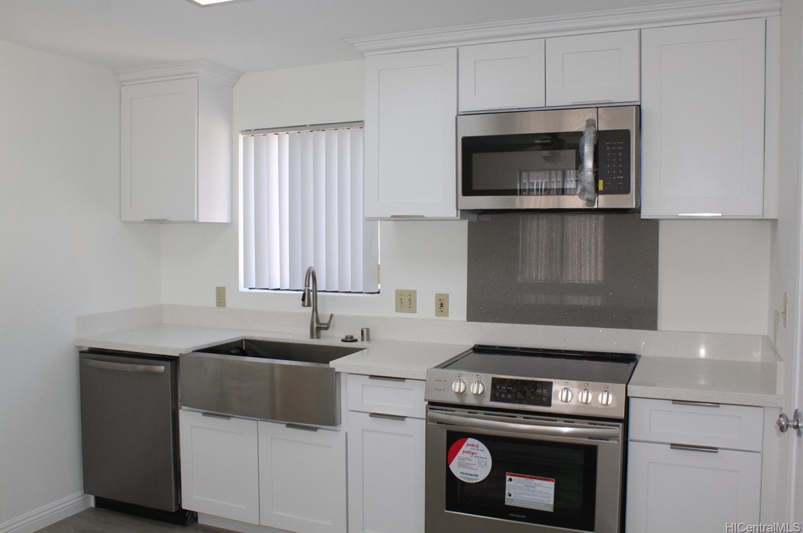 91108 Puhilaumilo Pl, Ewa Beach, HI 96706