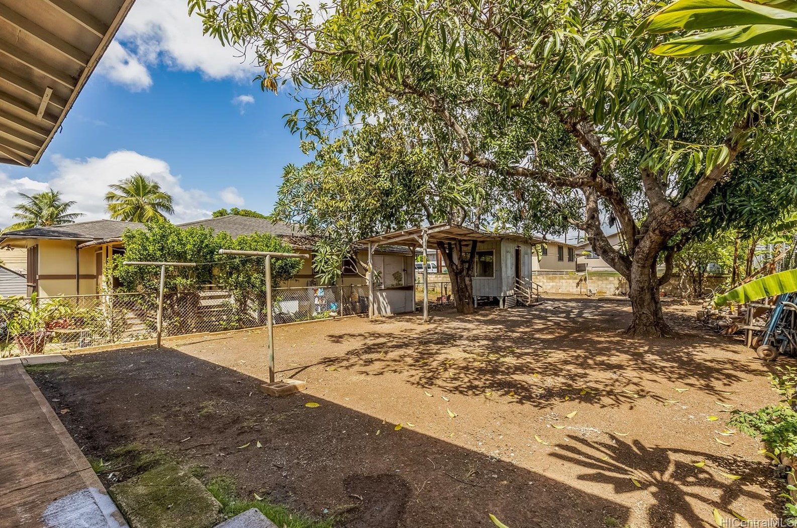 924 Second St, Pearl City, HI 96782-3344
