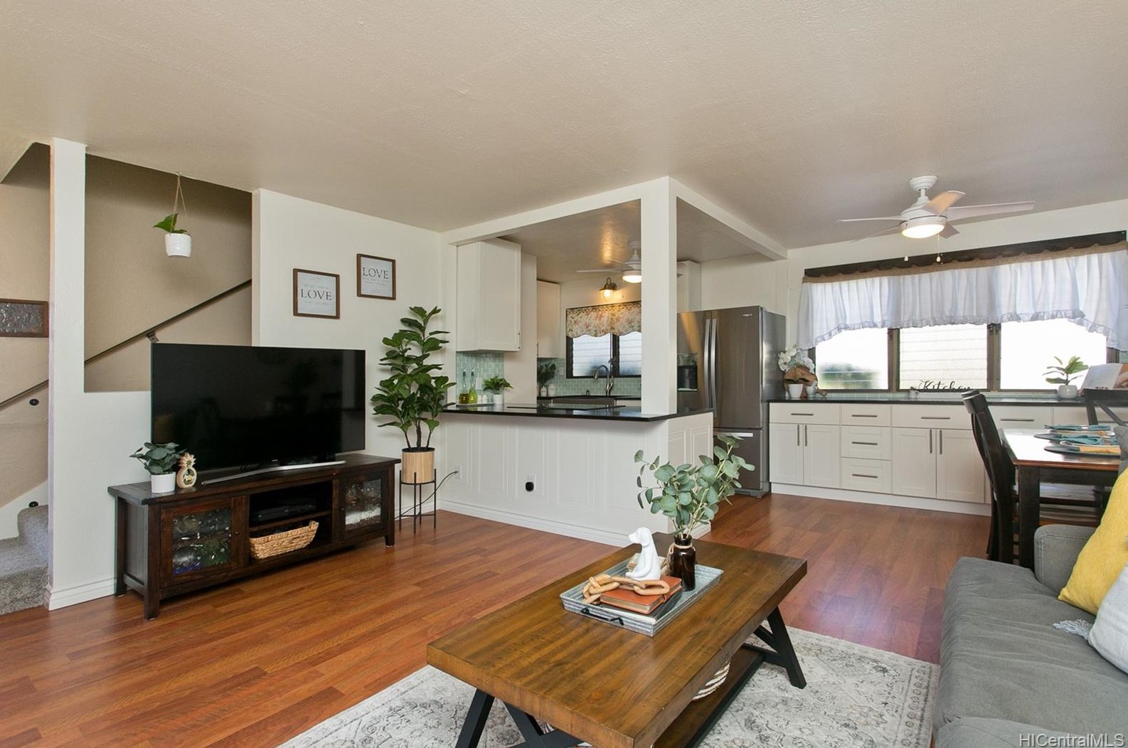 98-530 Kaonohi St #52-1, Aiea, HI 96701