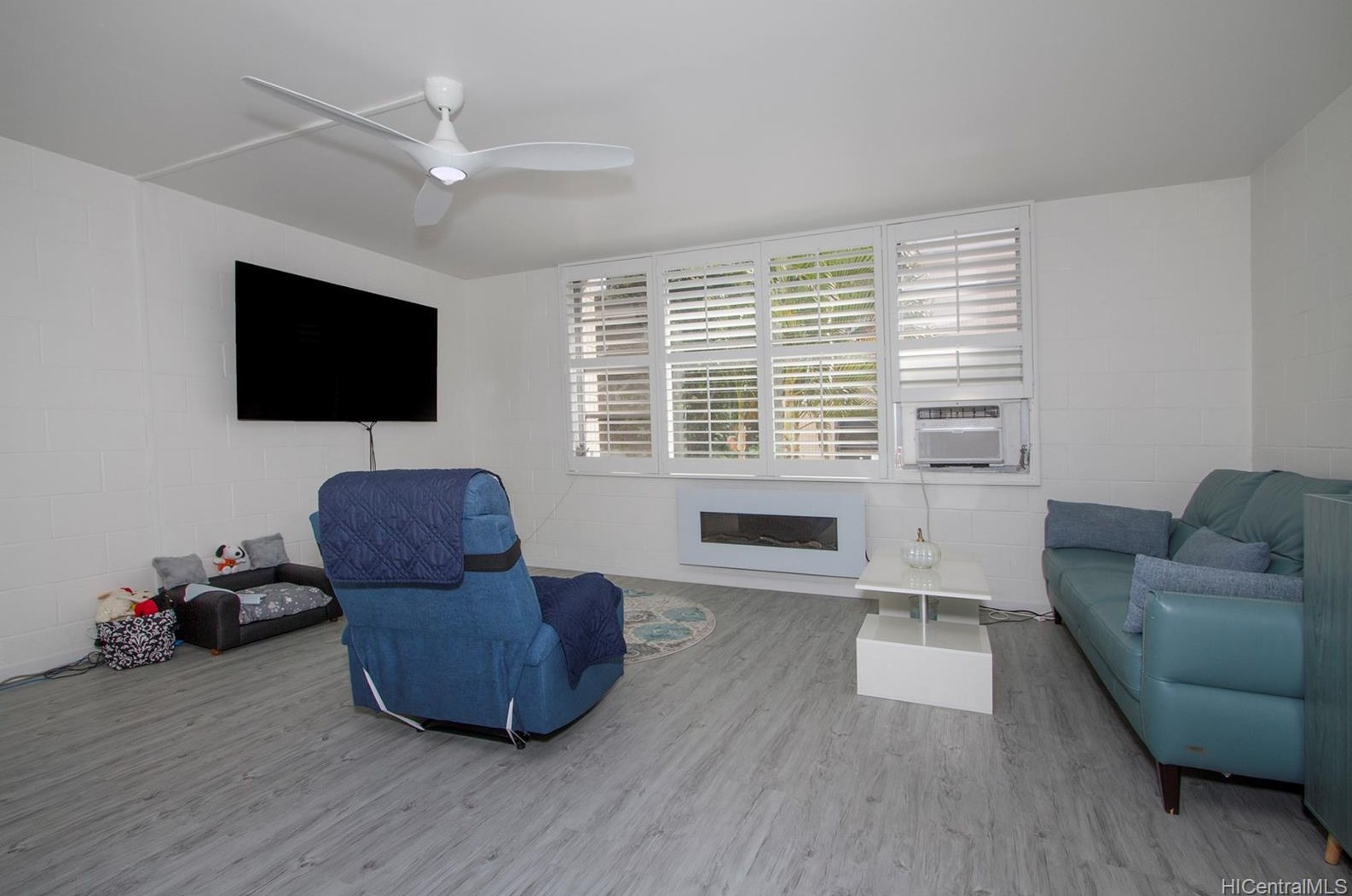 98-1032 Moanalua Rd #3-206, Aiea, HI 96701