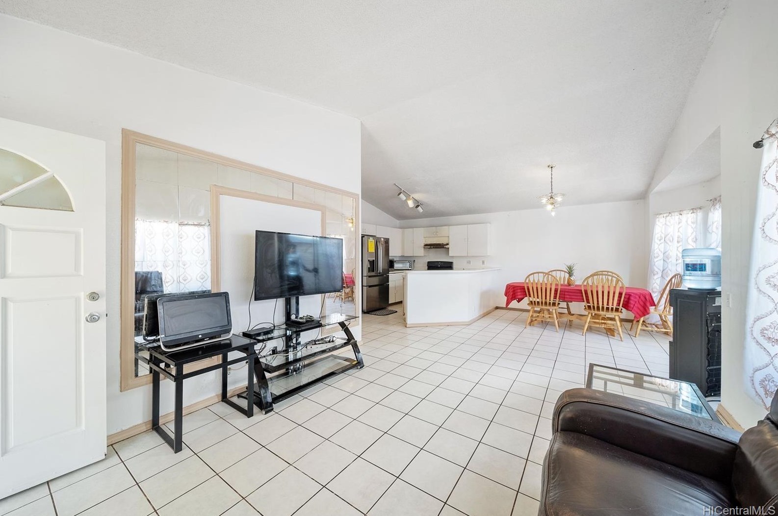 911028 Piipii St, Ewa Beach, HI 96706-1832