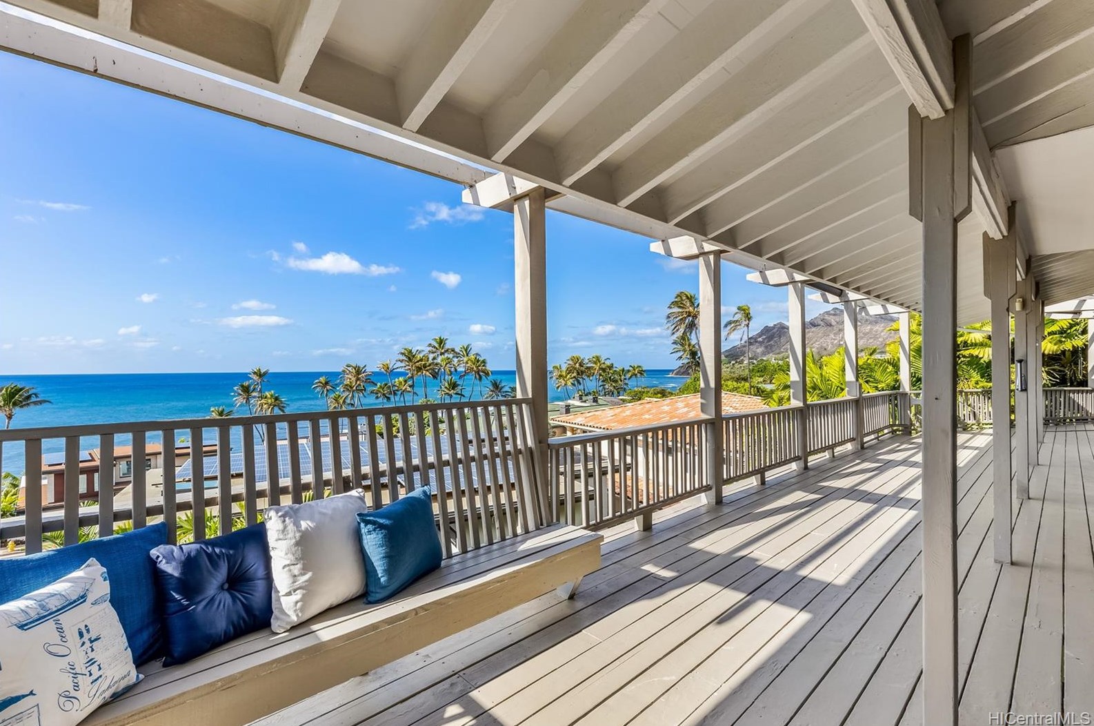 4221 Kaikoo Pl, Honolulu, HI 96816-4823