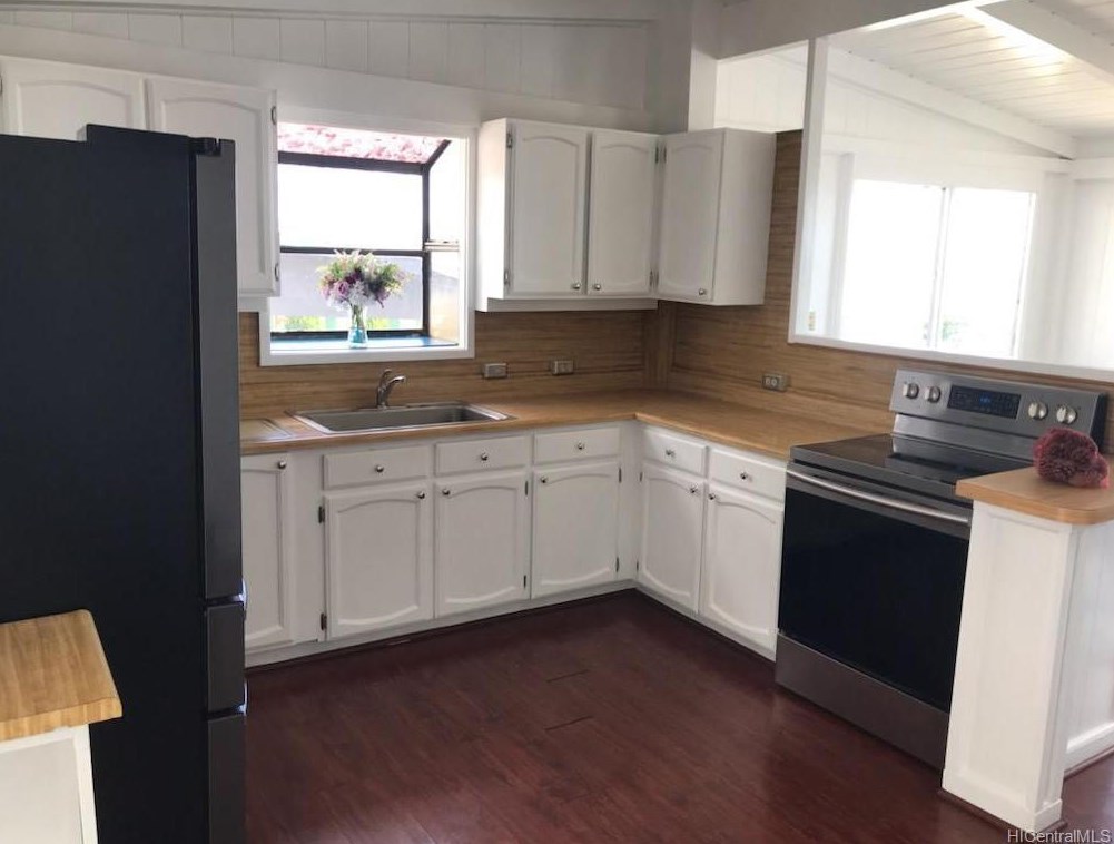 92-530 Ualehei St, Kapolei, HI 96707