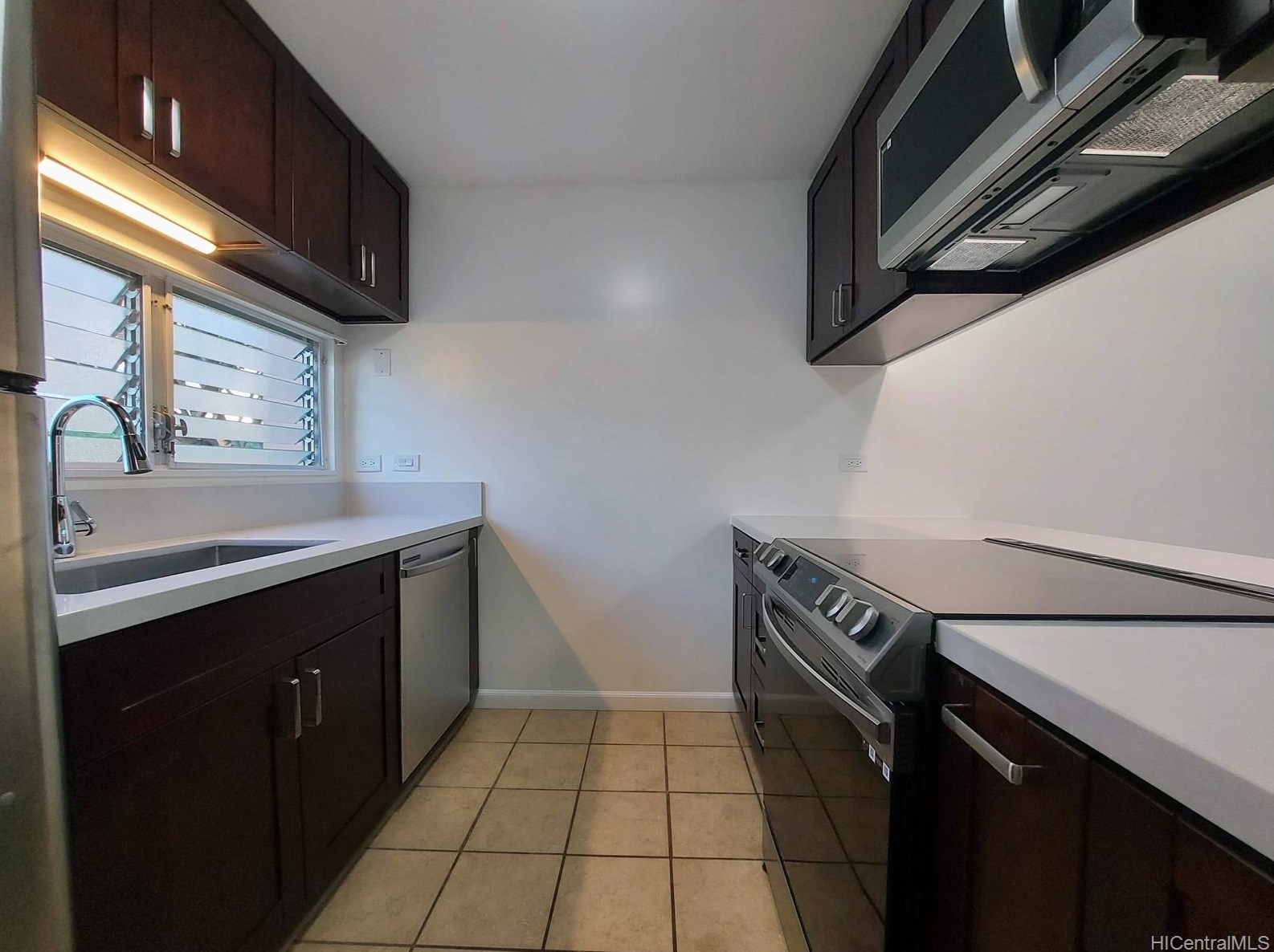 92-767 Makakilo Dr #68, Kapolei, HI 96707