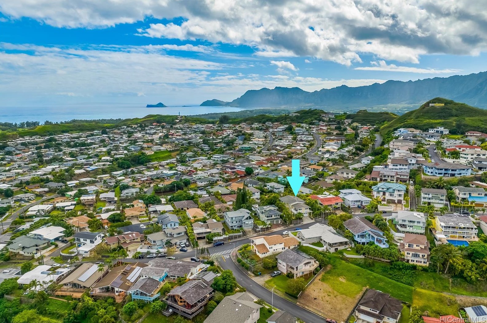 1279 Aulepe St, Kailua HI  96734-4102 exterior