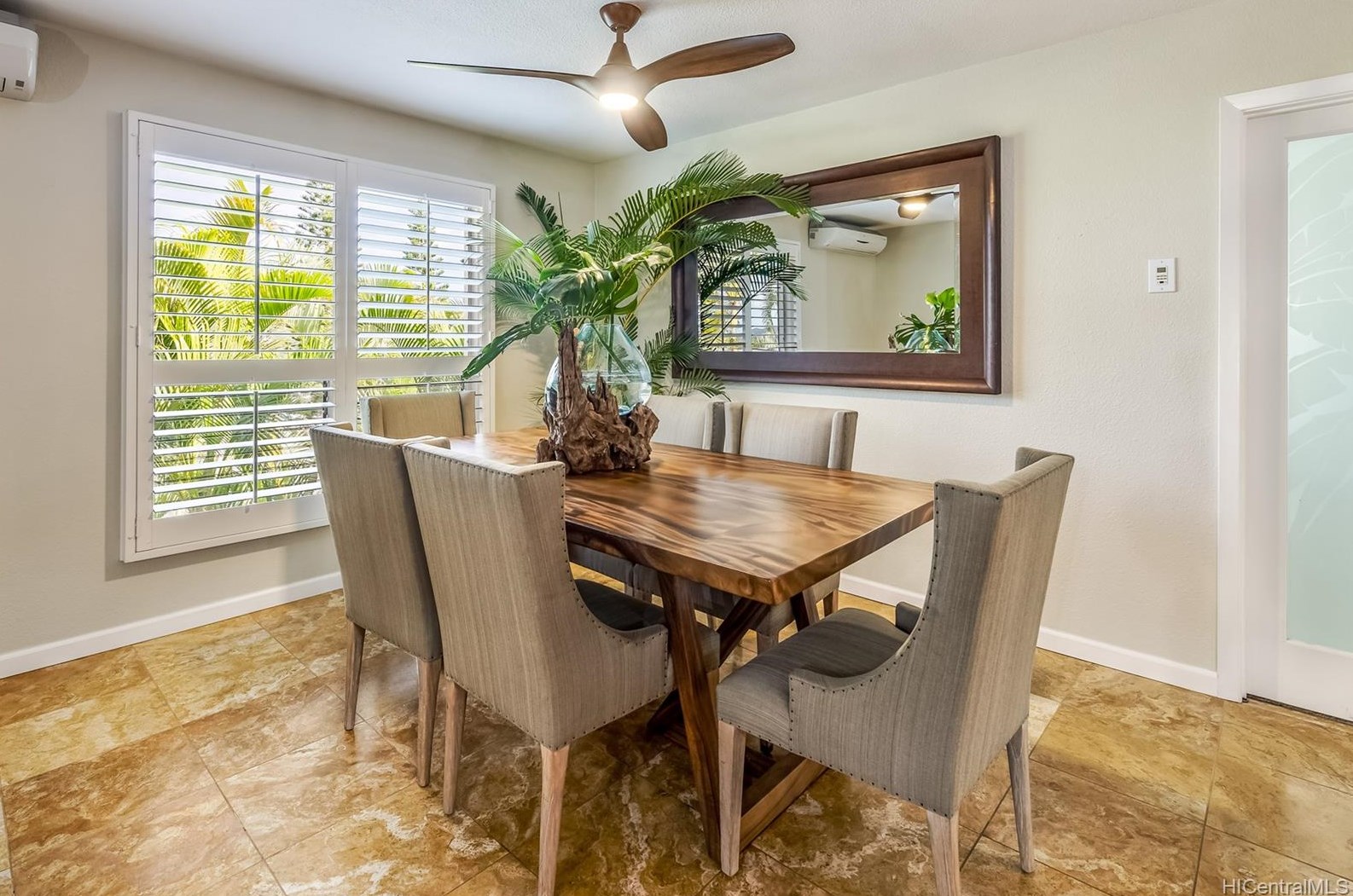 1279 Aulepe St, Kailua HI  96734-4102 exterior