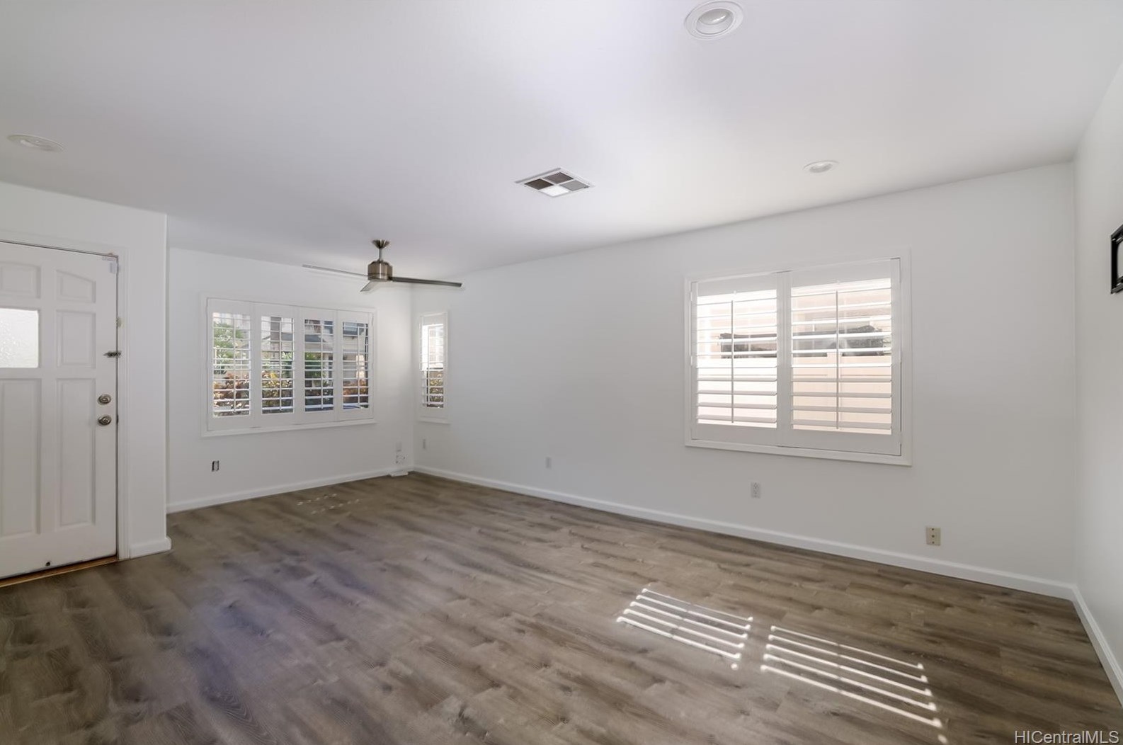 911182 Kaiopua St, Ewa Beach, HI 96706