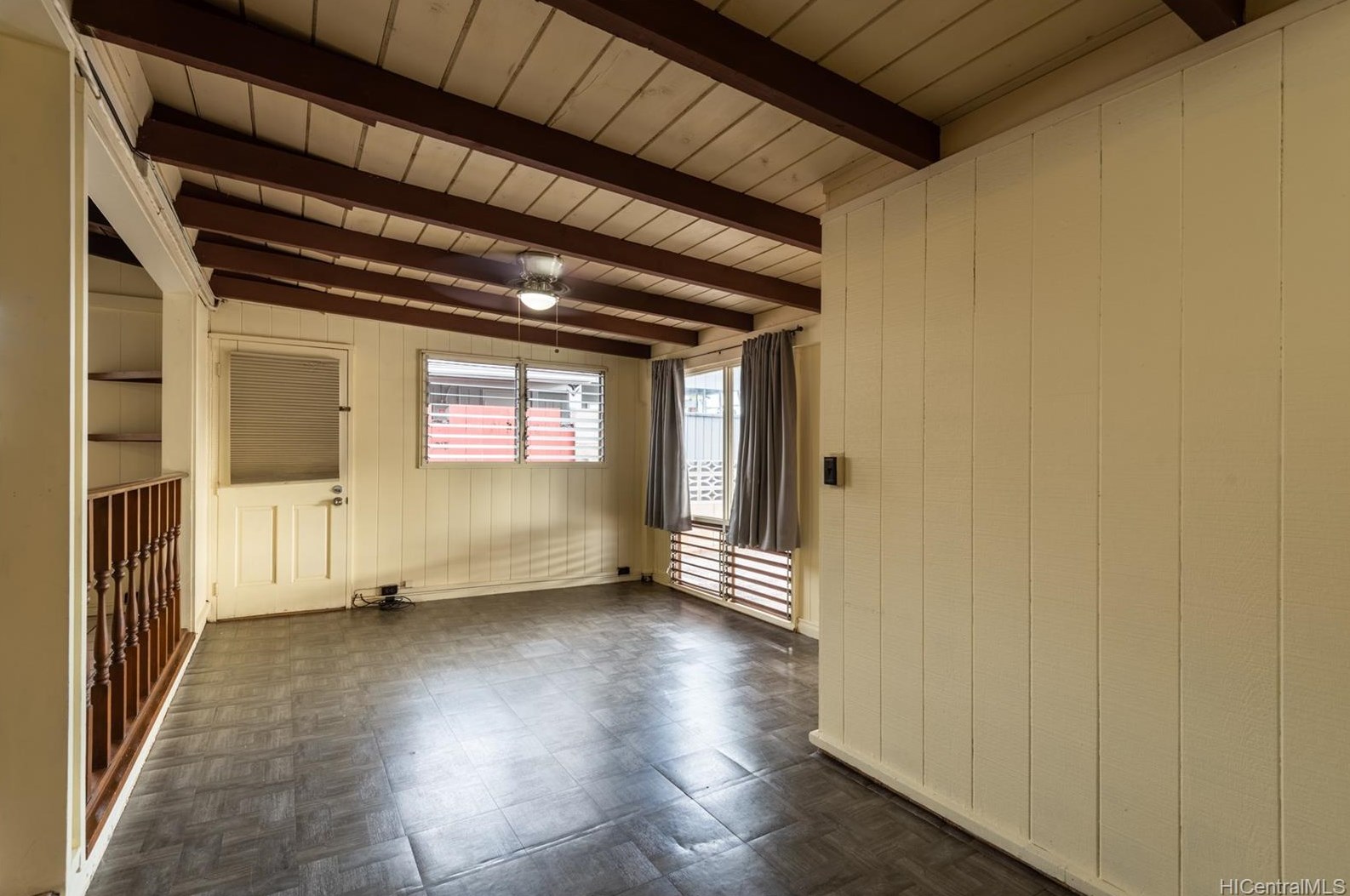 1988 Hoohai St, Pearl City, HI 96782
