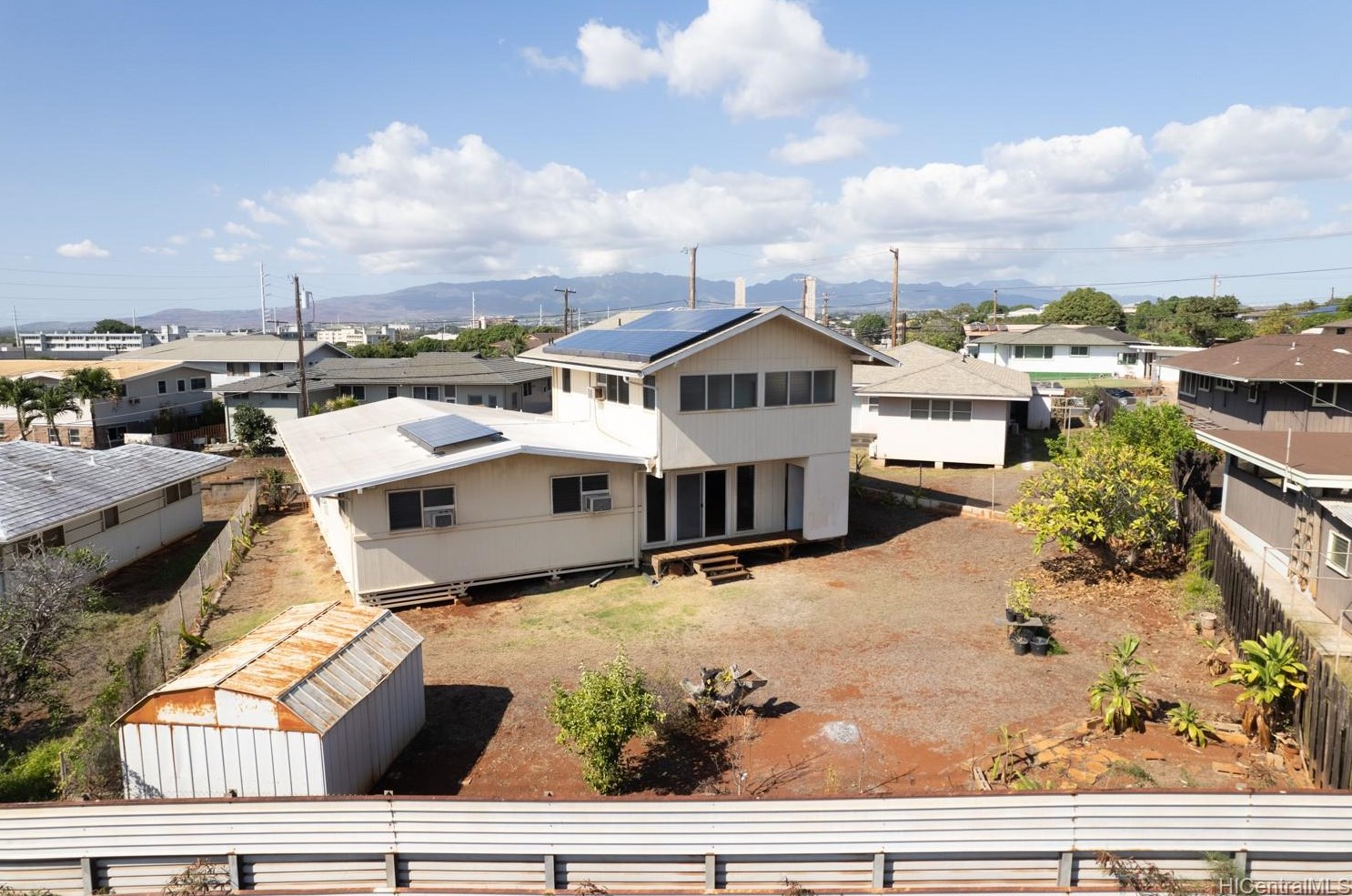 1091 Puu Alani Way, Pearl City, HI 96782