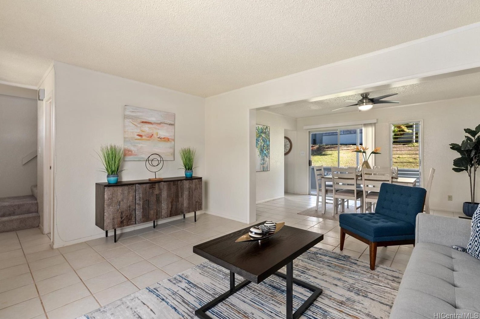 98-1426 Kaahumanu St, Pearl City, HI 96782-1839