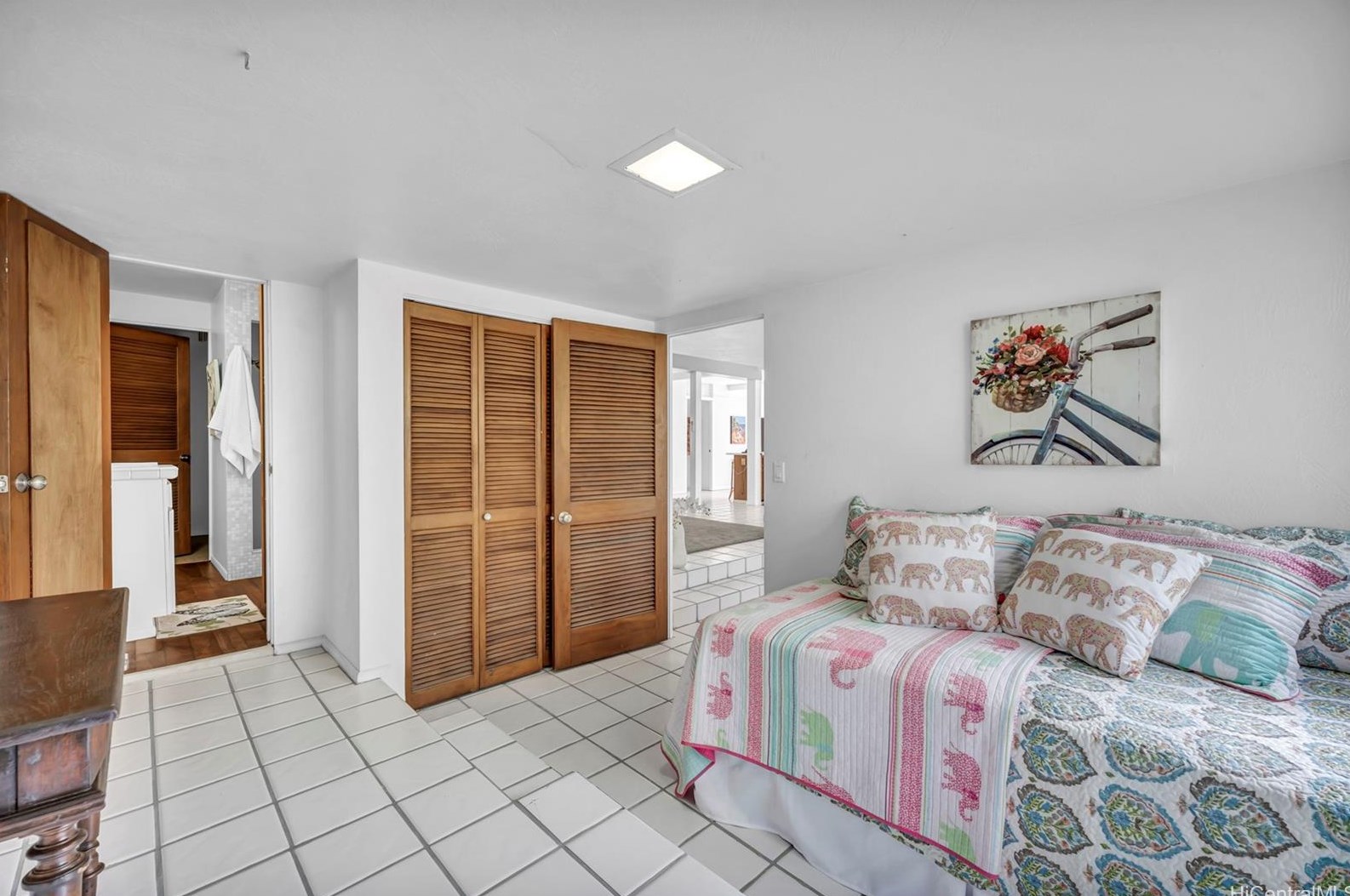 4305 Kaikoo Pl, Honolulu HI  96816-4825 exterior