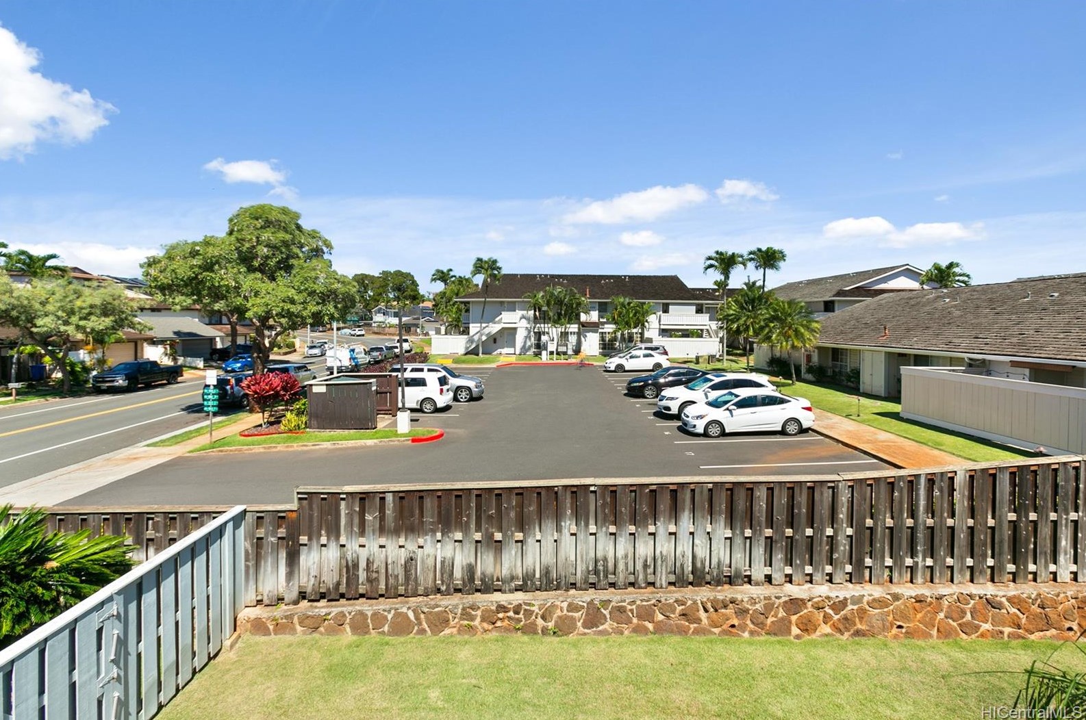 94-1040 Paha Pl #q7, Waipahu, HI 96797