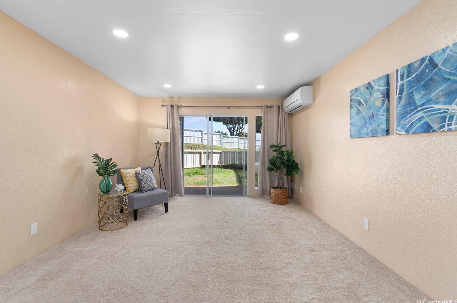 94-820 Lumiauau St #h101, Waipahu, HI 96797