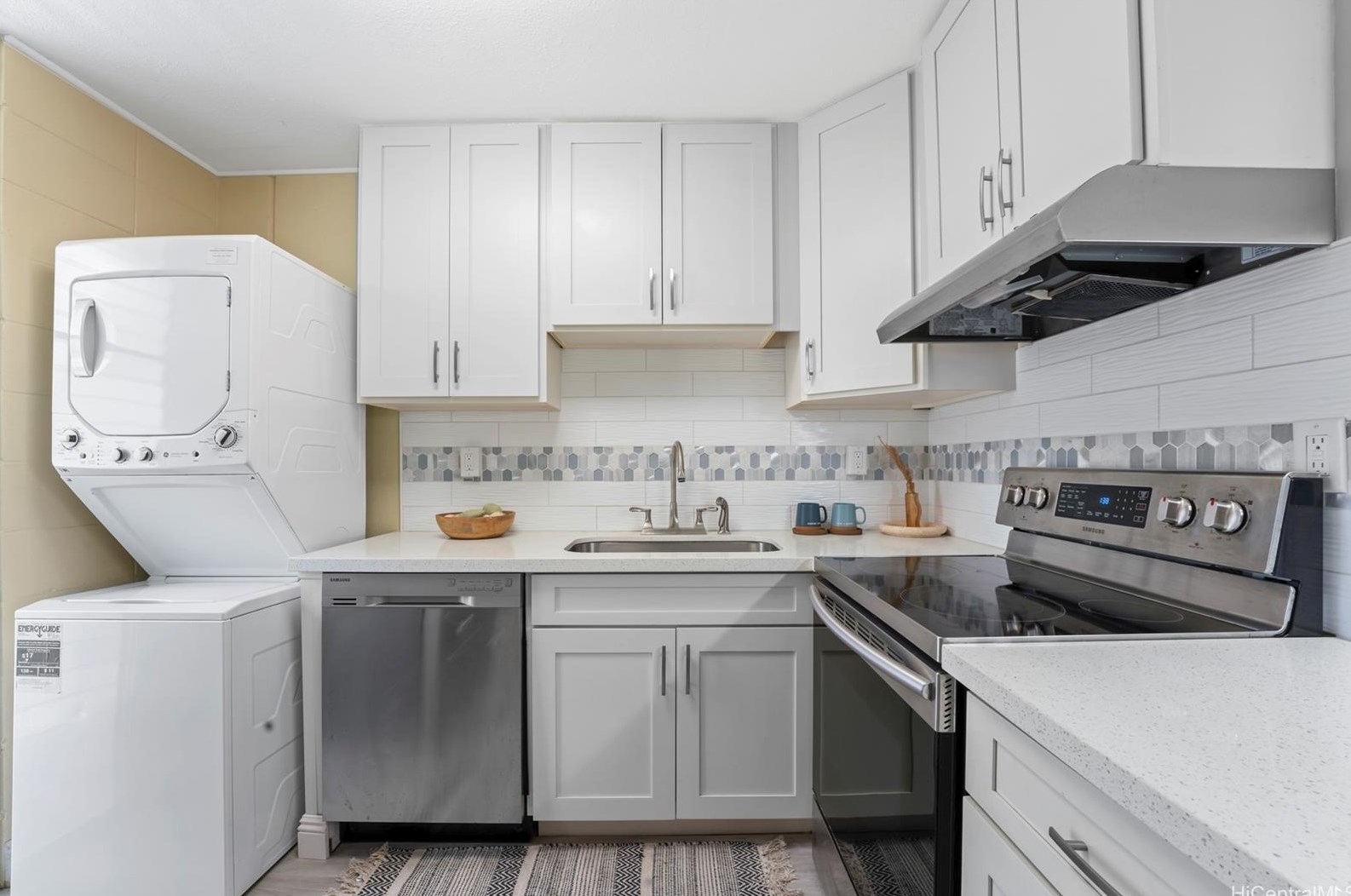 952031 Waikalani Pl #d906, Mililani, HI 96789