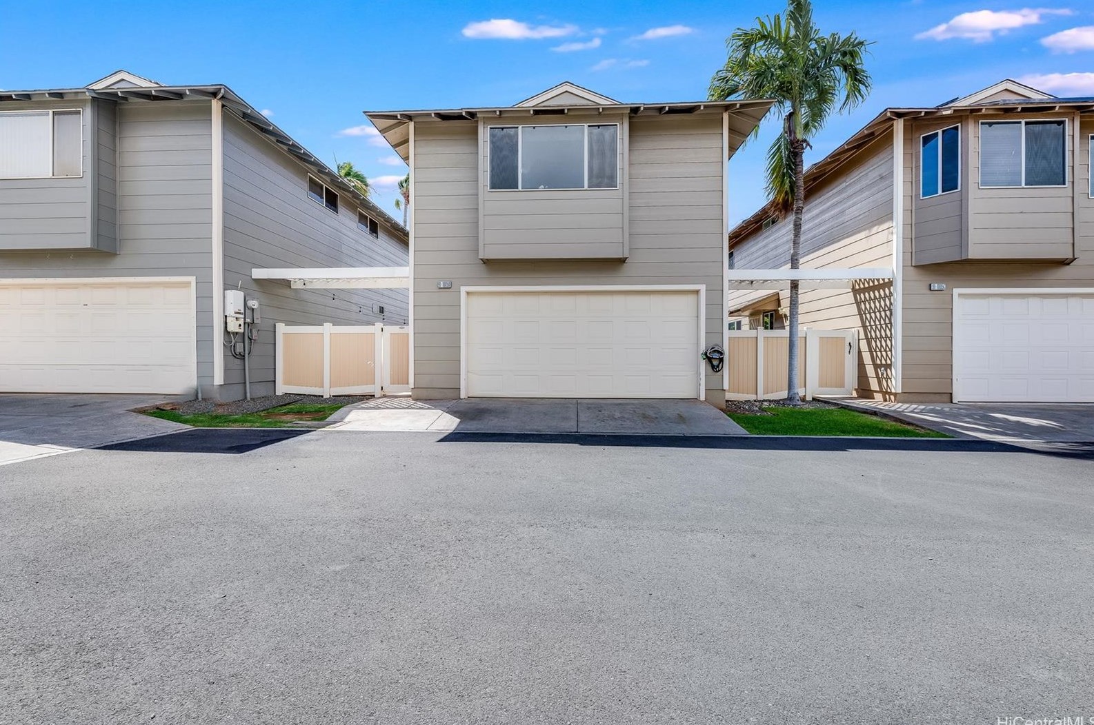 91-1005D Manaolana St, Ewa Beach, HI 96706-4944