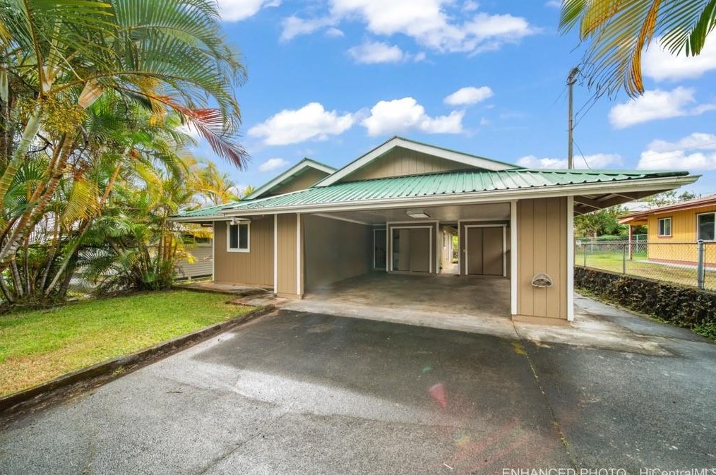 1837 Kaumana Dr, Hilo, HI 96720