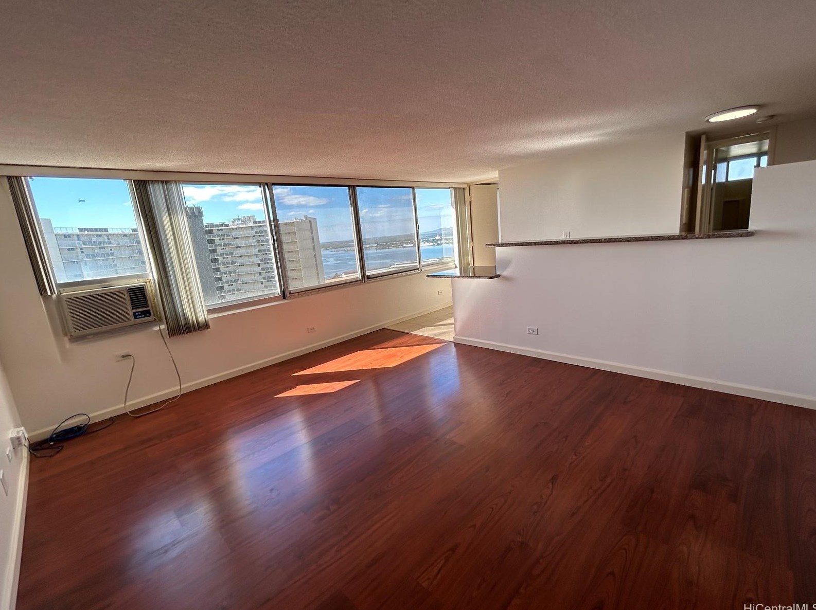 98-288 Kaonohi St #3102, Aiea, HI 96701