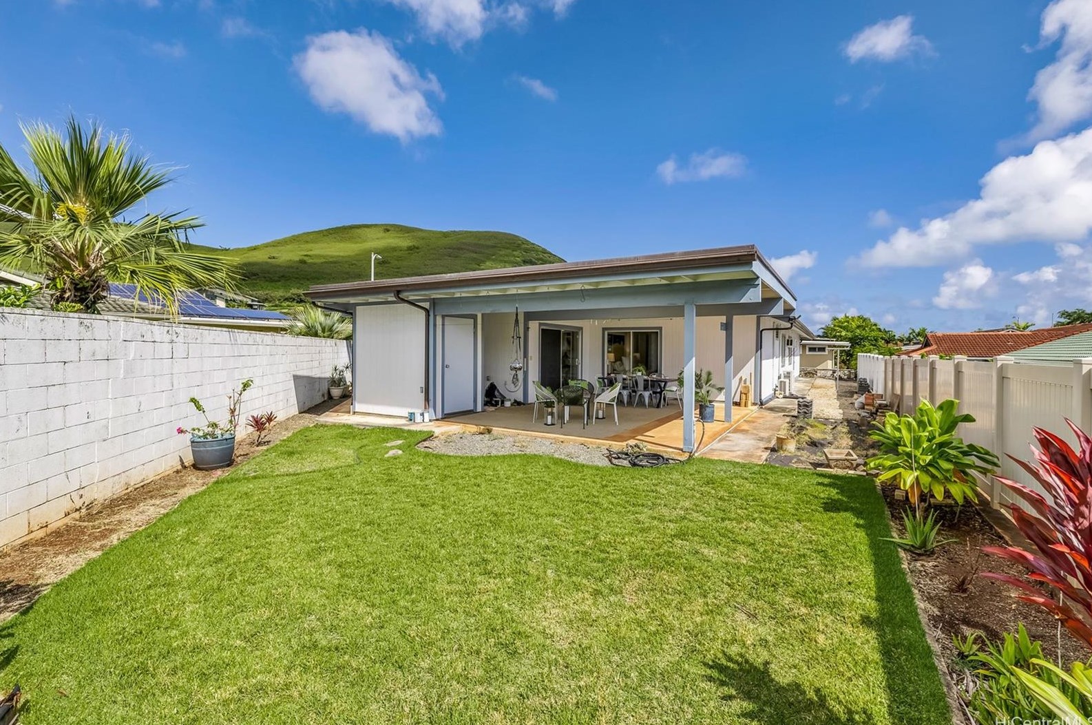 563 Alihi Pl, Kailua, HI 96734-3914