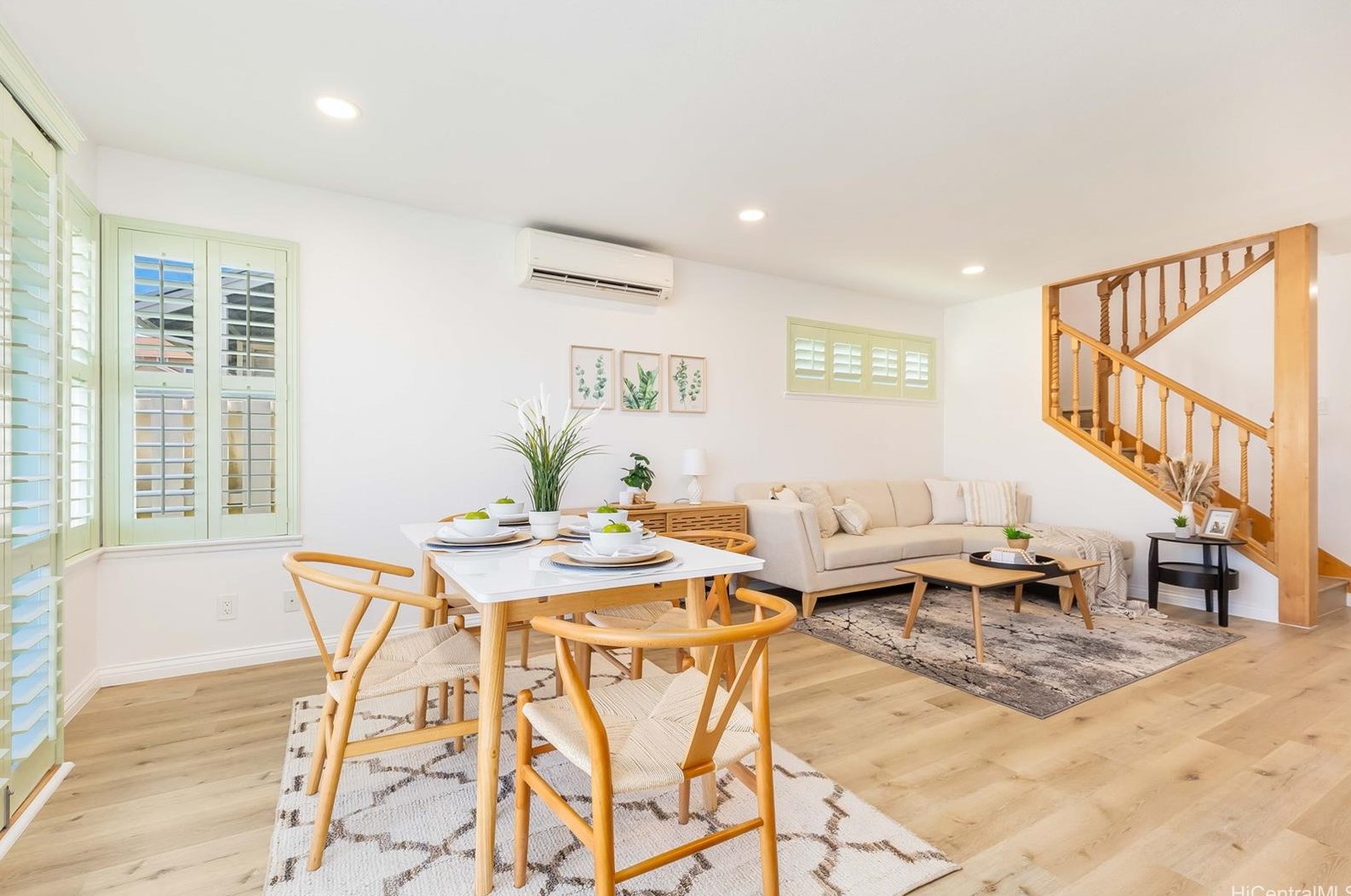 98-1950 Kaahumanu St #r, Pearl City, HI 96782