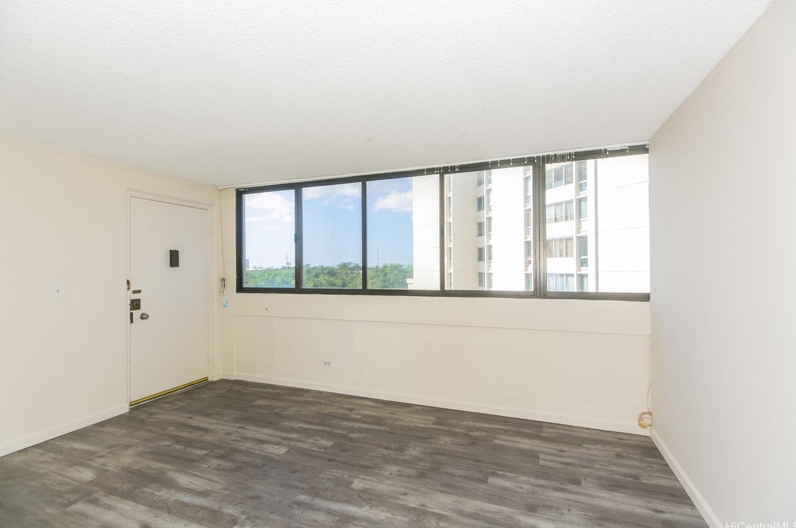 99015 Kalaloa St #407, Aiea, HI 96701
