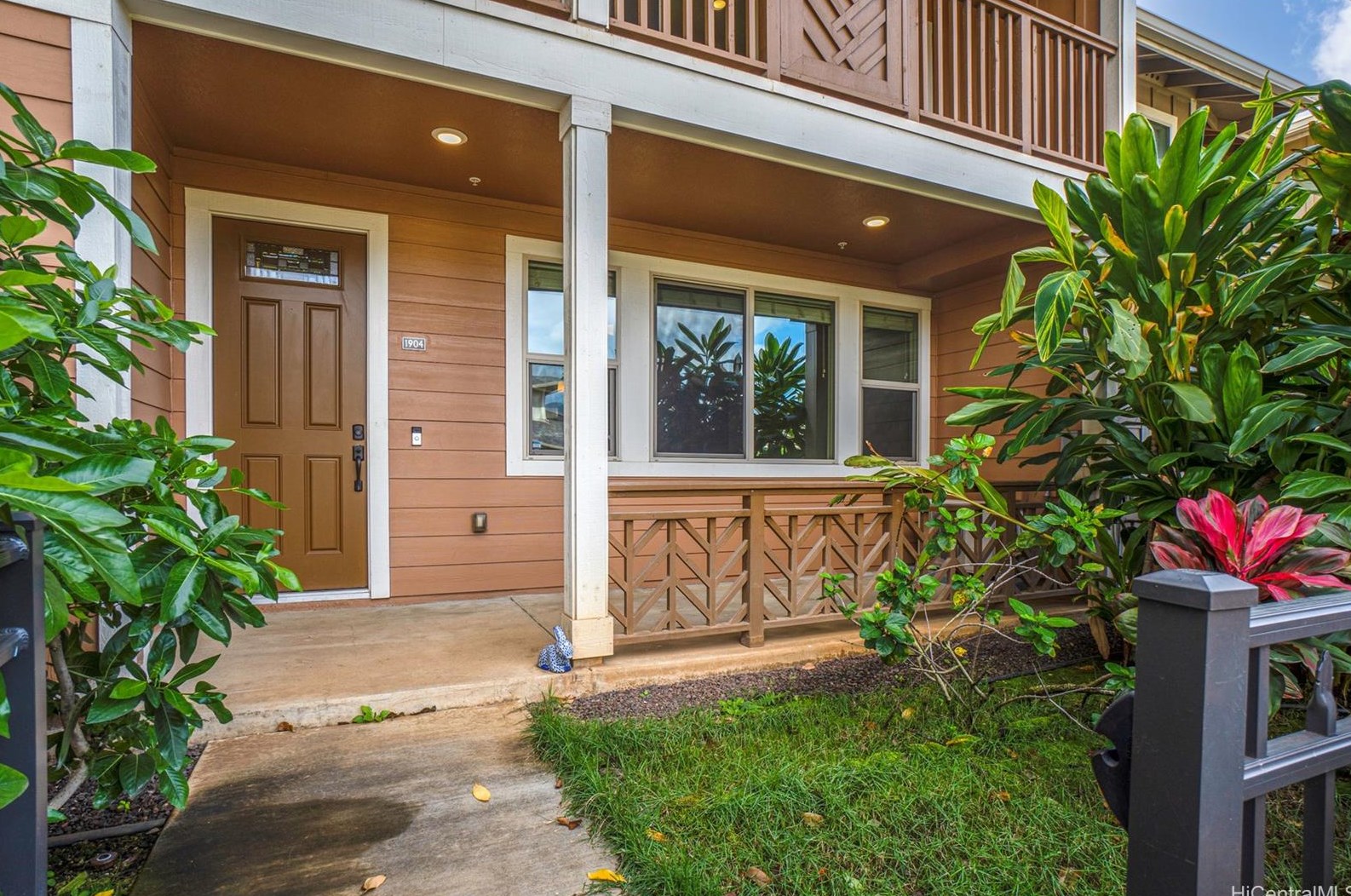801 Kakala St #1904, Kapolei, HI 96707