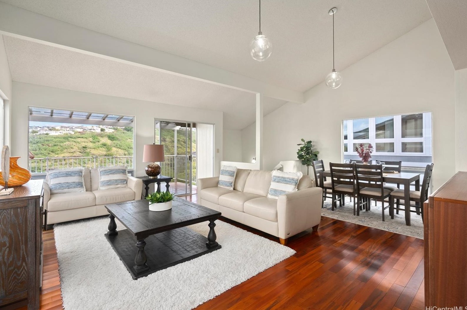 98644 Puailima St, Aiea, HI 96701