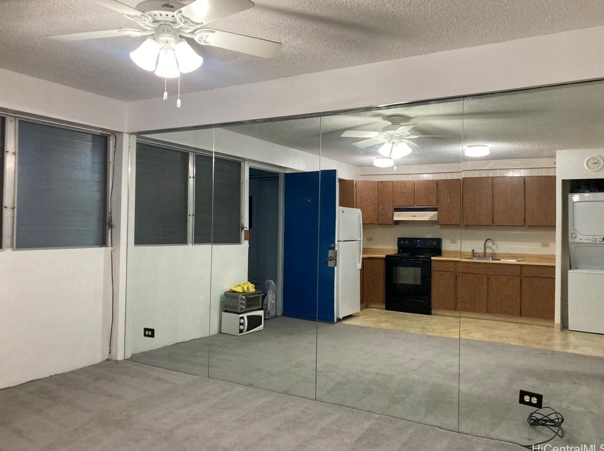 410 Nahua St #213, Honolulu, HI 96815