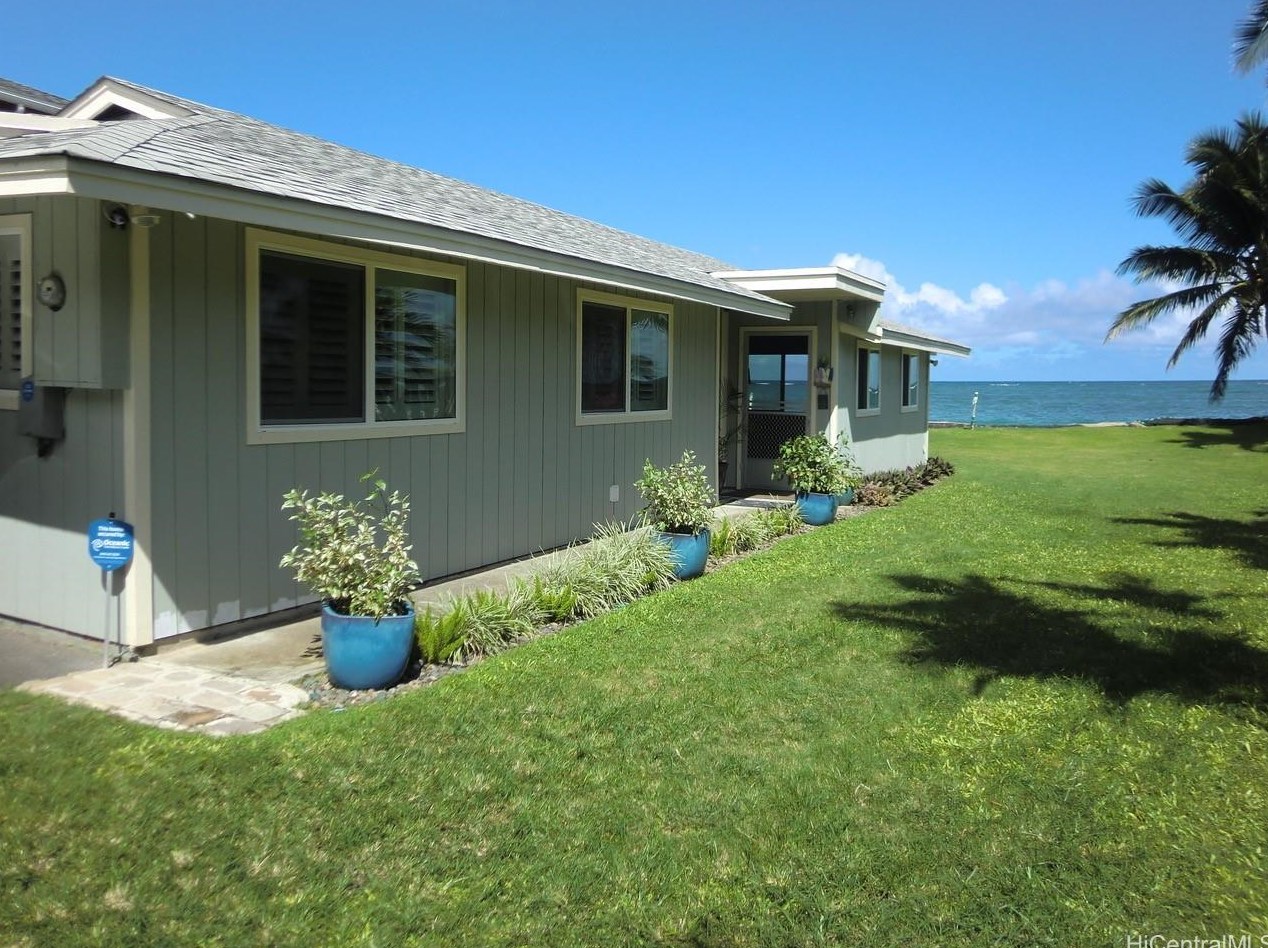 53-223 Kamehameha Hwy, Hauula, HI 96717