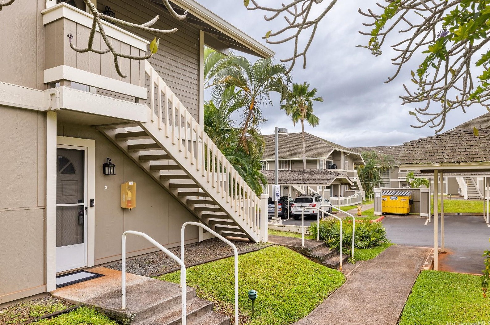 94-1340 Kulewa Loop #a6, Waipahu, HI 96797