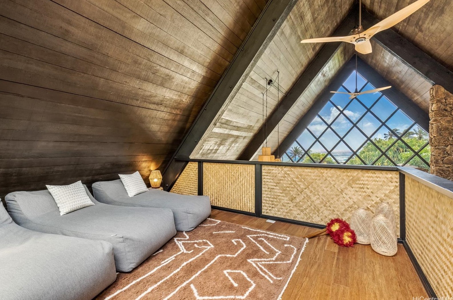 4335 Kaikoo Pl, Honolulu HI  exterior