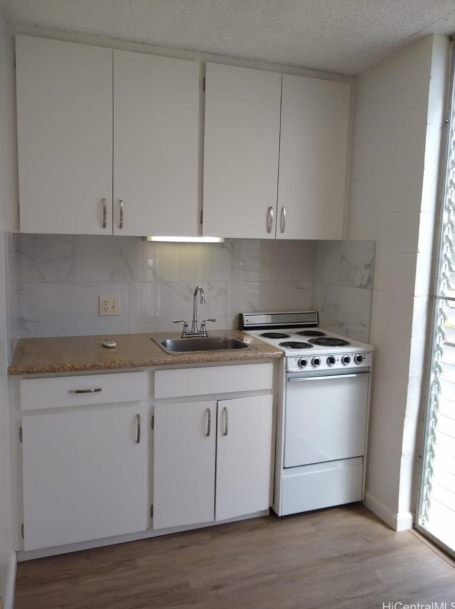2649 Varsity Pl #205, Honolulu, HI 96826