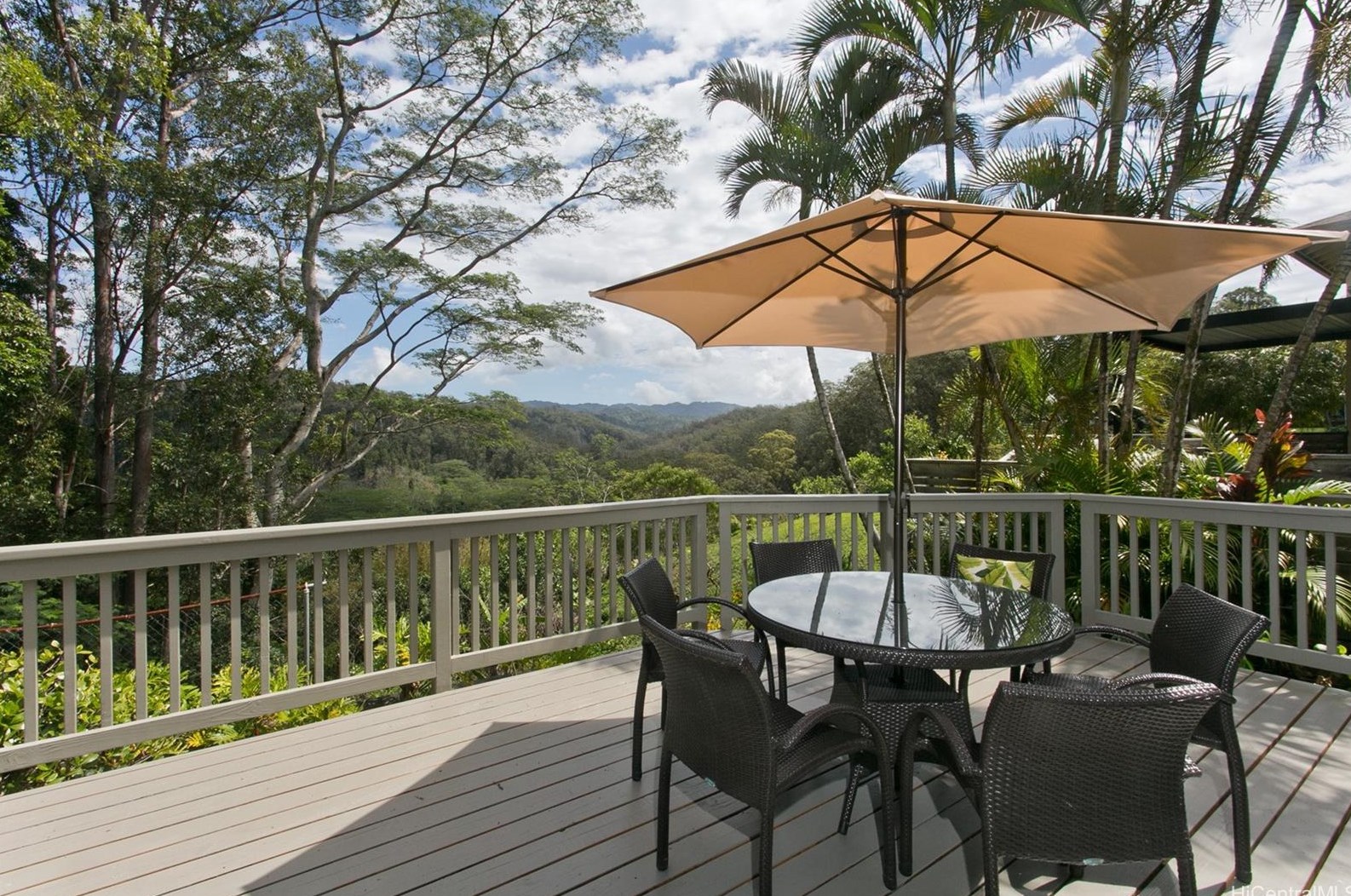 74 Nonohe Pl, Wahiawa HI  96786-2844 exterior