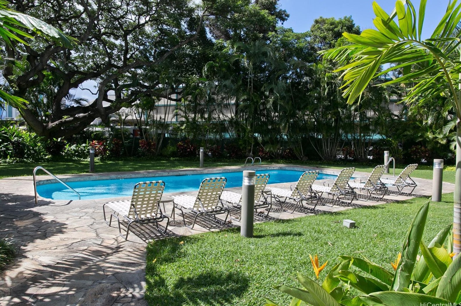930 Kaheka St, Honolulu HI  96814-2454 exterior