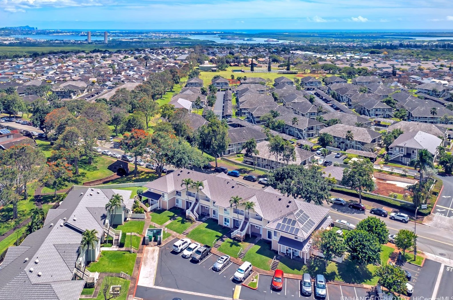 94-1449 Waipio Uka St, Waipahu HI  exterior