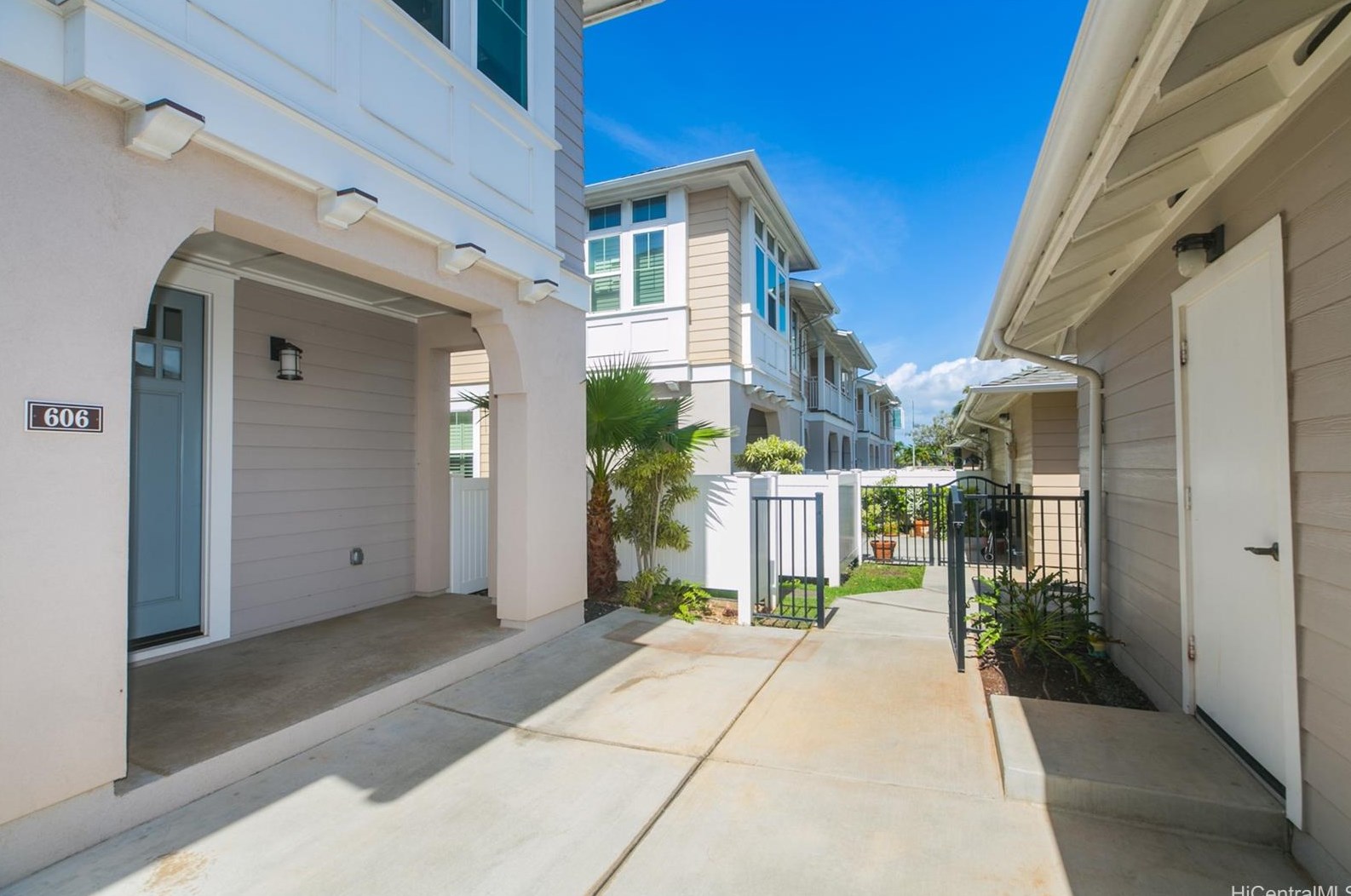 912220 Kaiwawalo St #6606, Ewa Beach, HI 96706