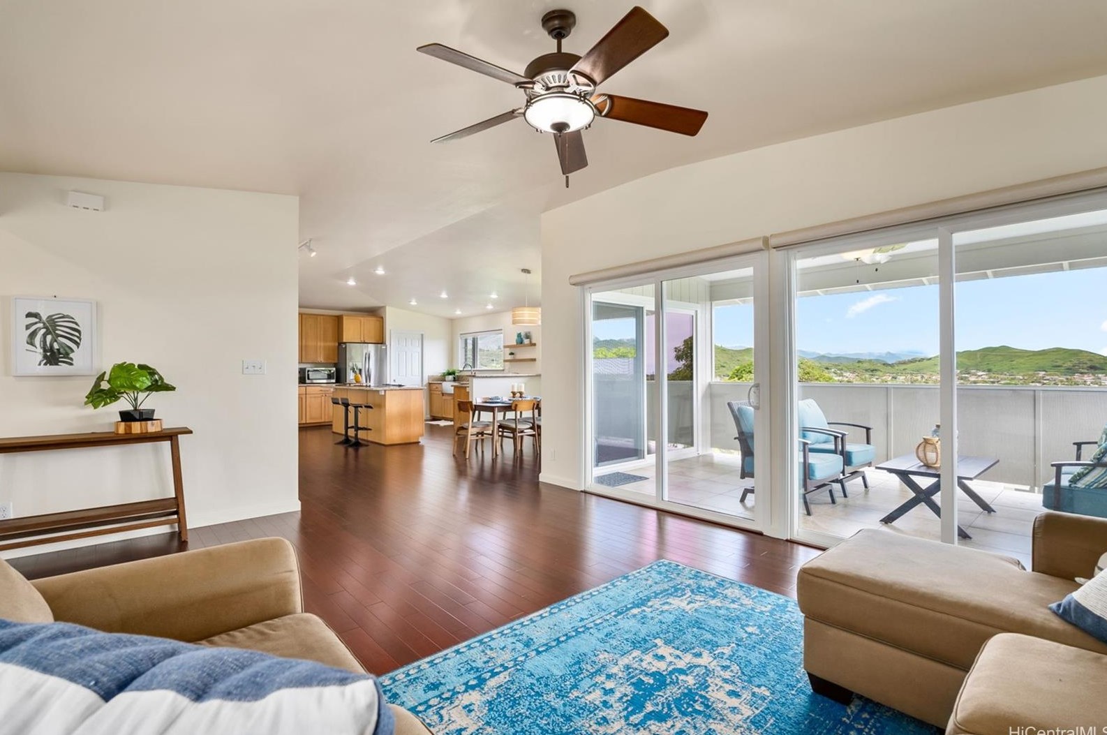 1326 Aupupu St, Kailua, HI 96734