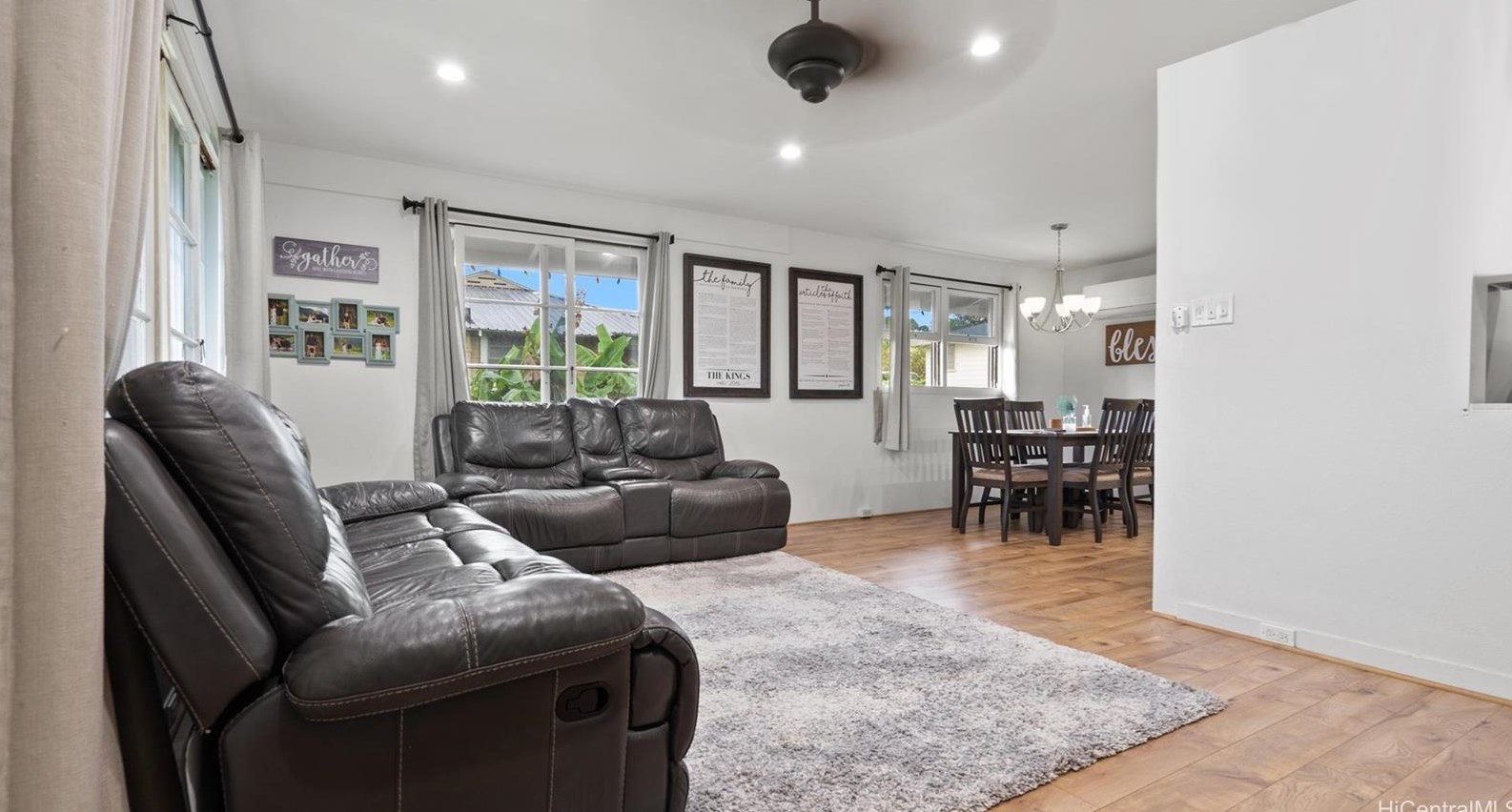 170 Hauola Ave, Wahiawa, HI 96786-3252