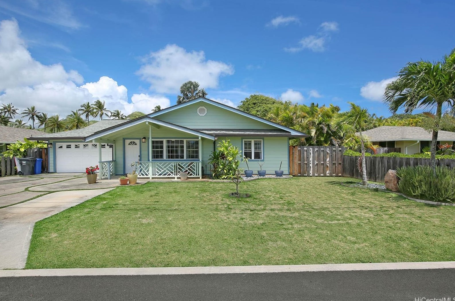 531 Kaimake Loop, Kailua, HI 96734-2023