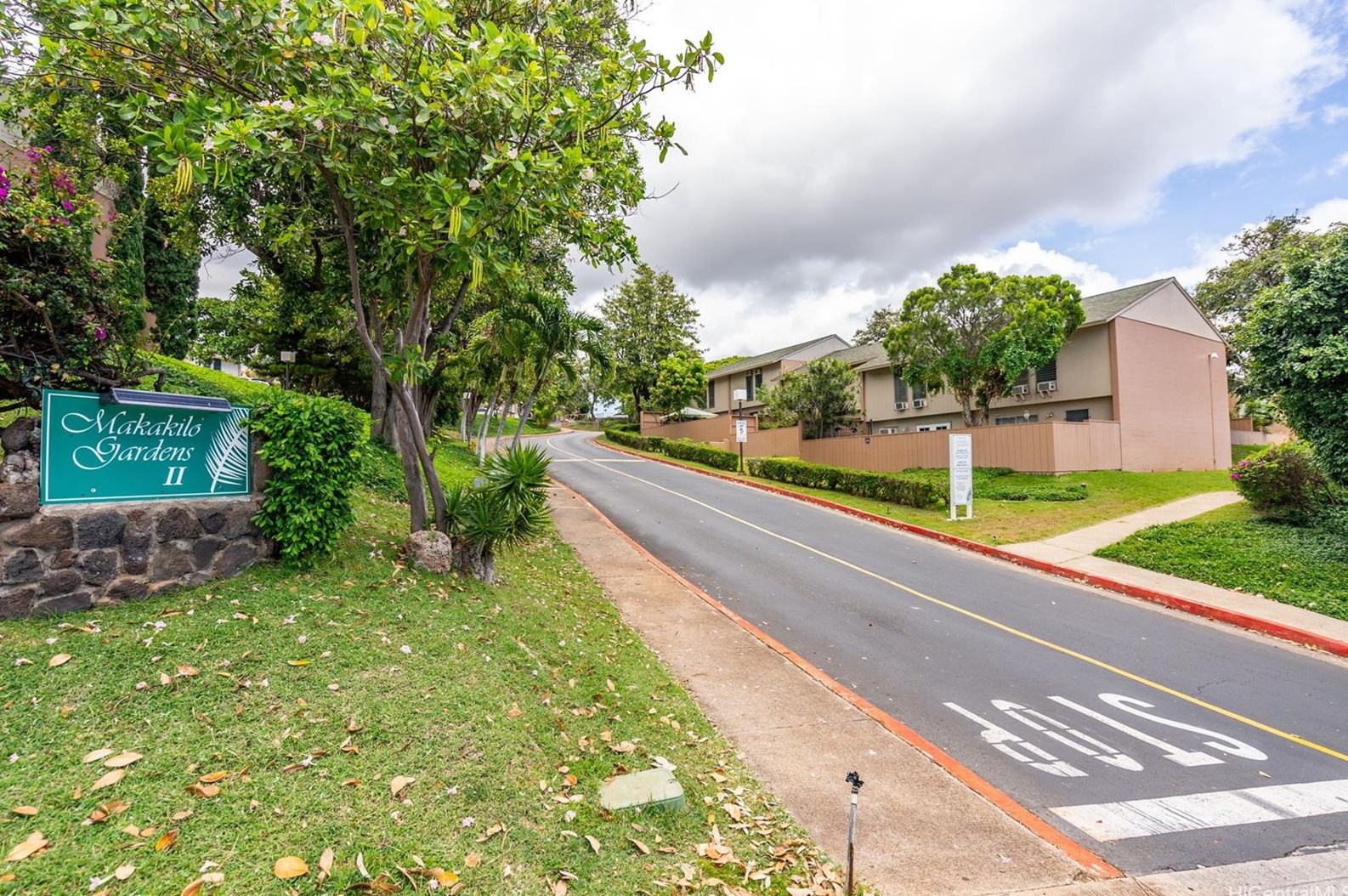 92731 Makakilo Dr #6, Kapolei, HI 96707