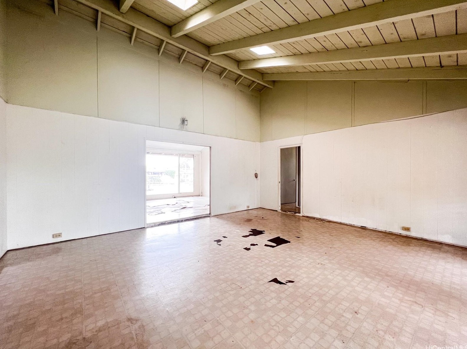 1749 Kaweloka Pl, Pearl City HI  96782-1511 exterior