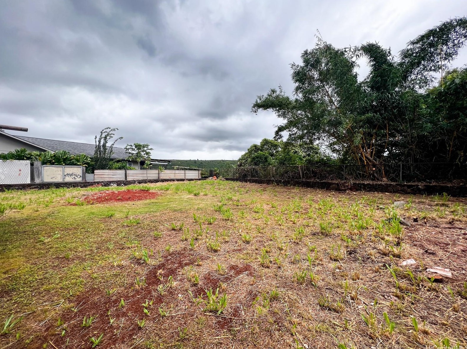 1749 Kaweloka Pl, Pearl City HI  96782-1511 exterior