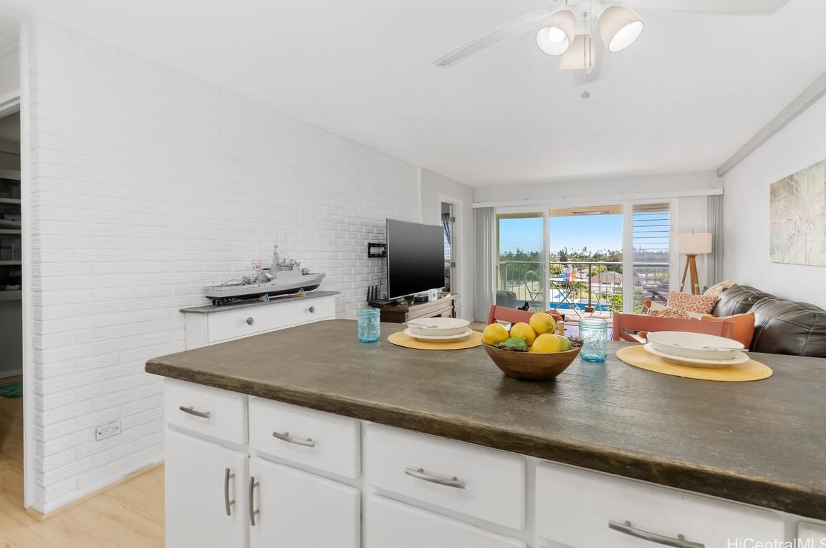 14 Aulike St #605, Kailua, HI 96734