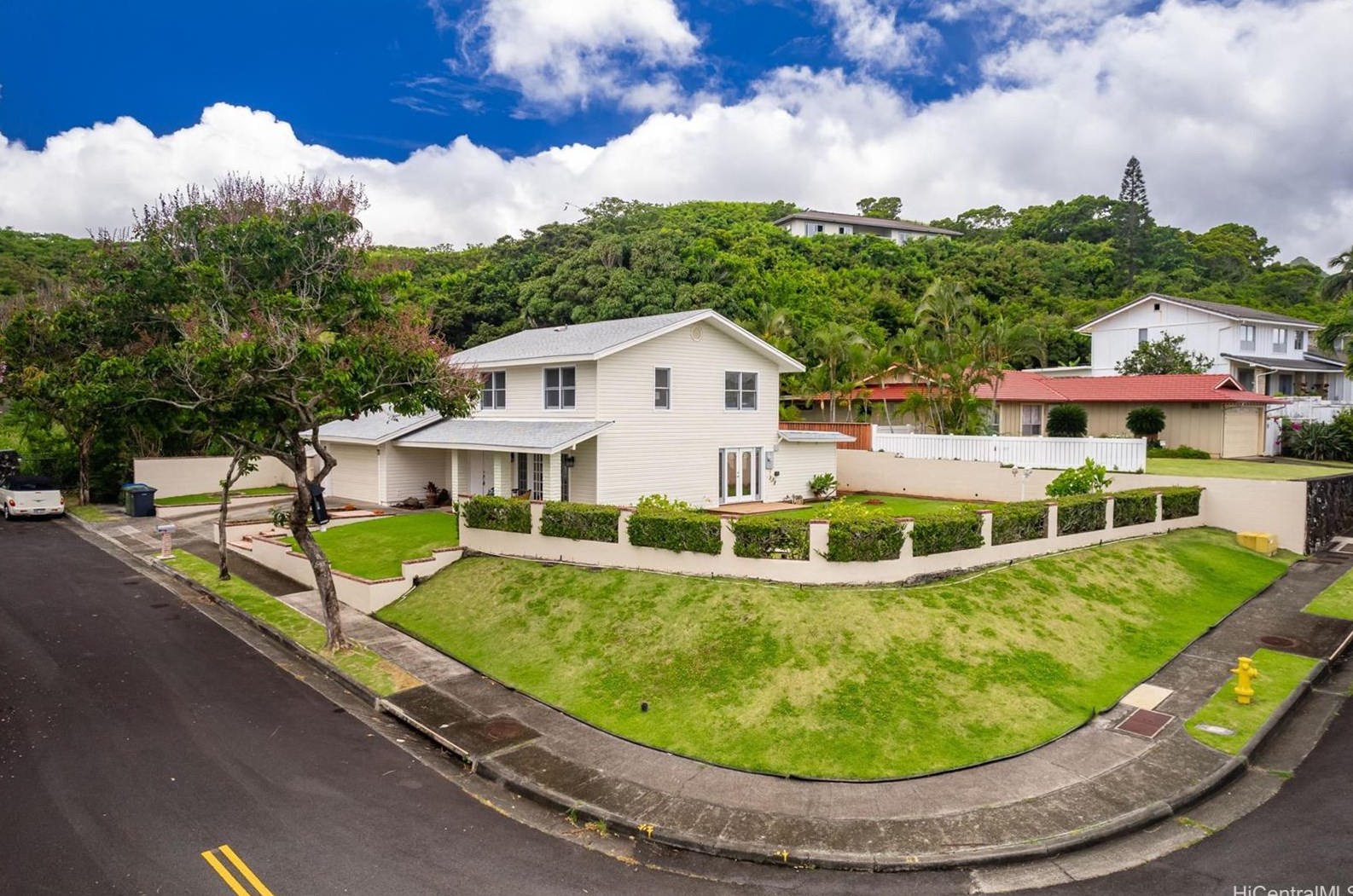 1307 Noninui Pl, Kailua, HI 96734