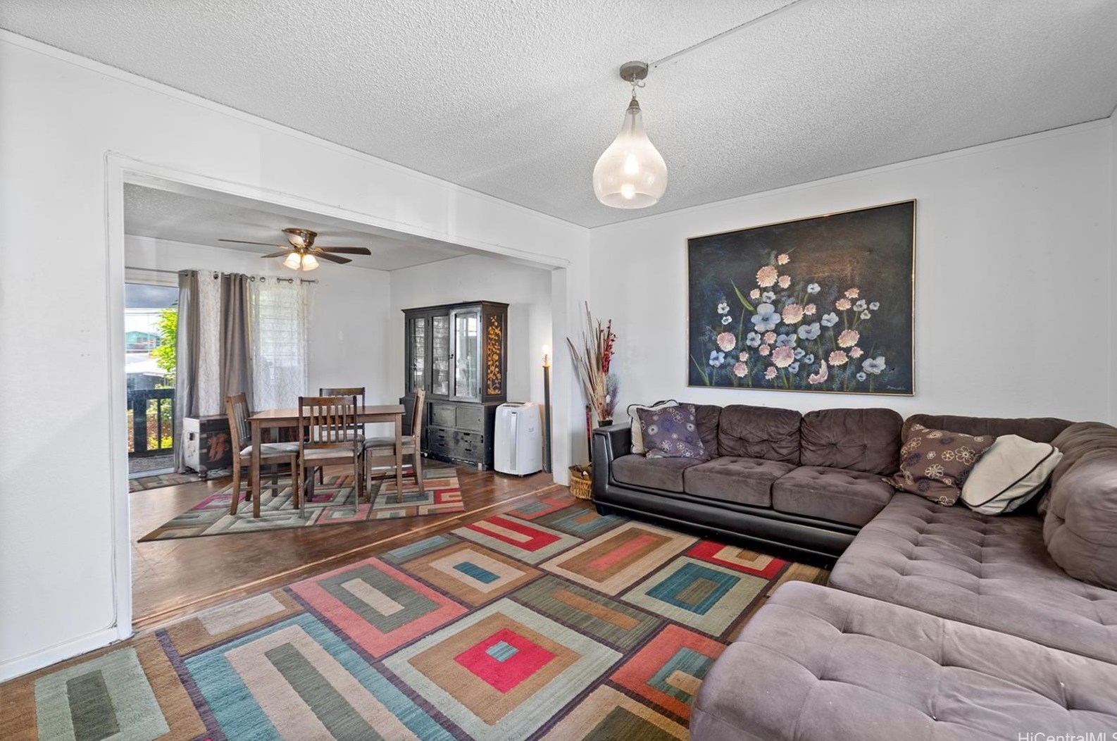 98-1428A Koaheahe St, Pearl City, HI 96782-2437