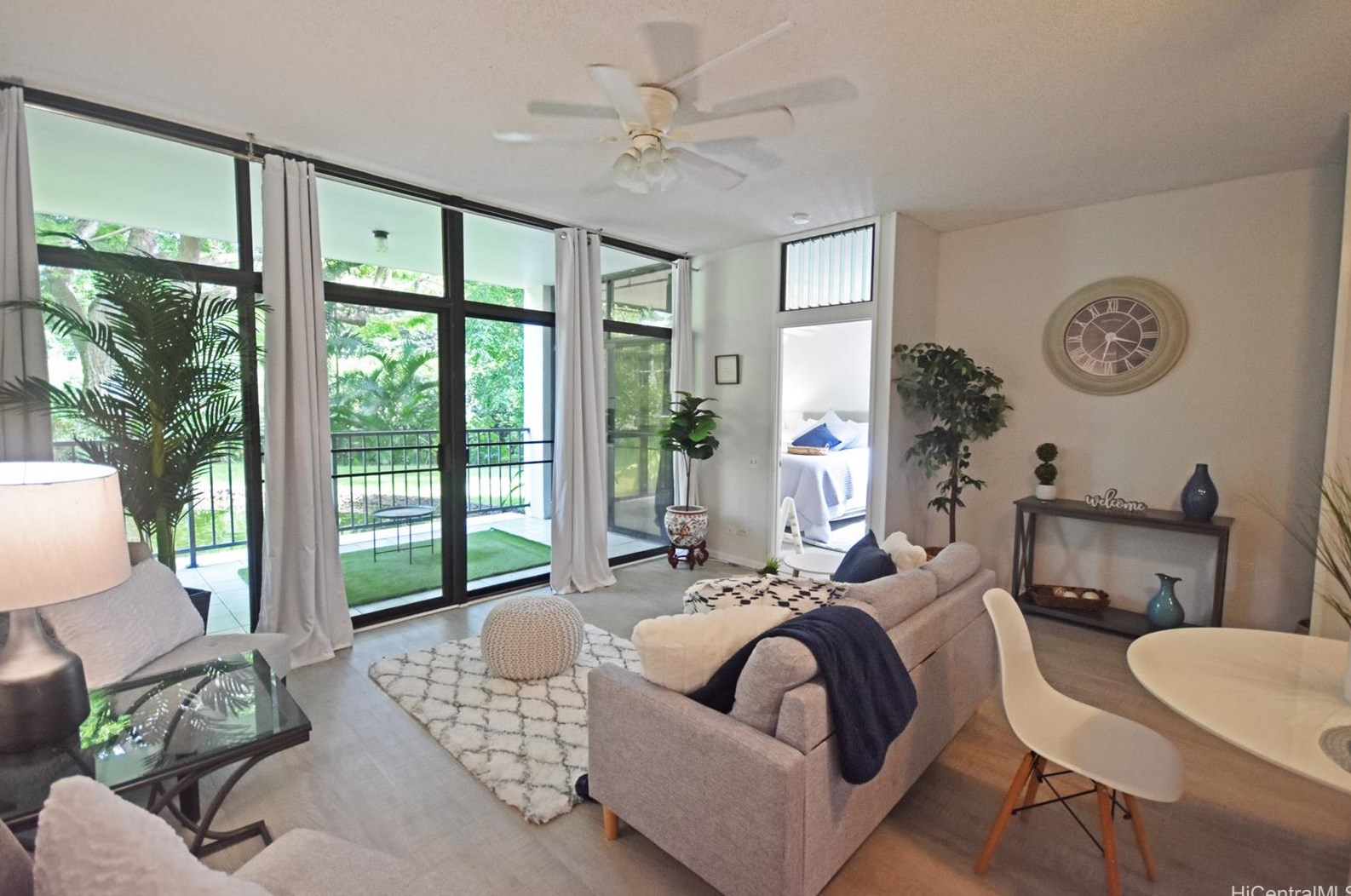1020 Aoloa Pl, Kailua, HI 96734-5253