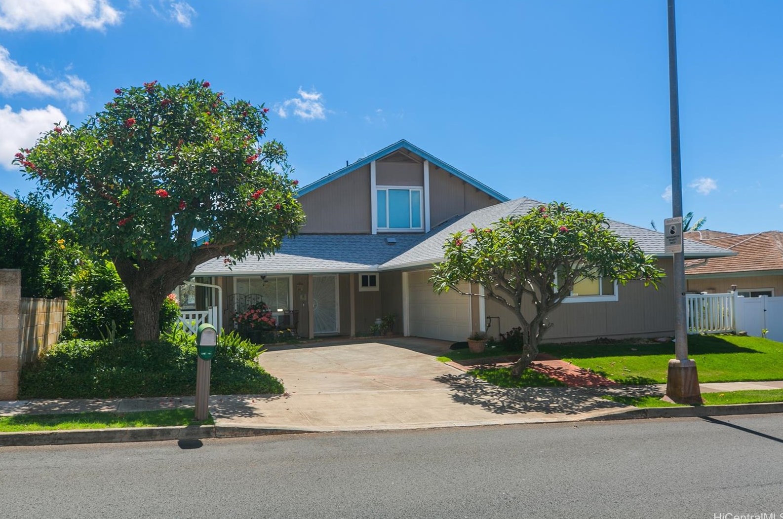 92-1311 Pueonani St, Kapolei, HI 96707
