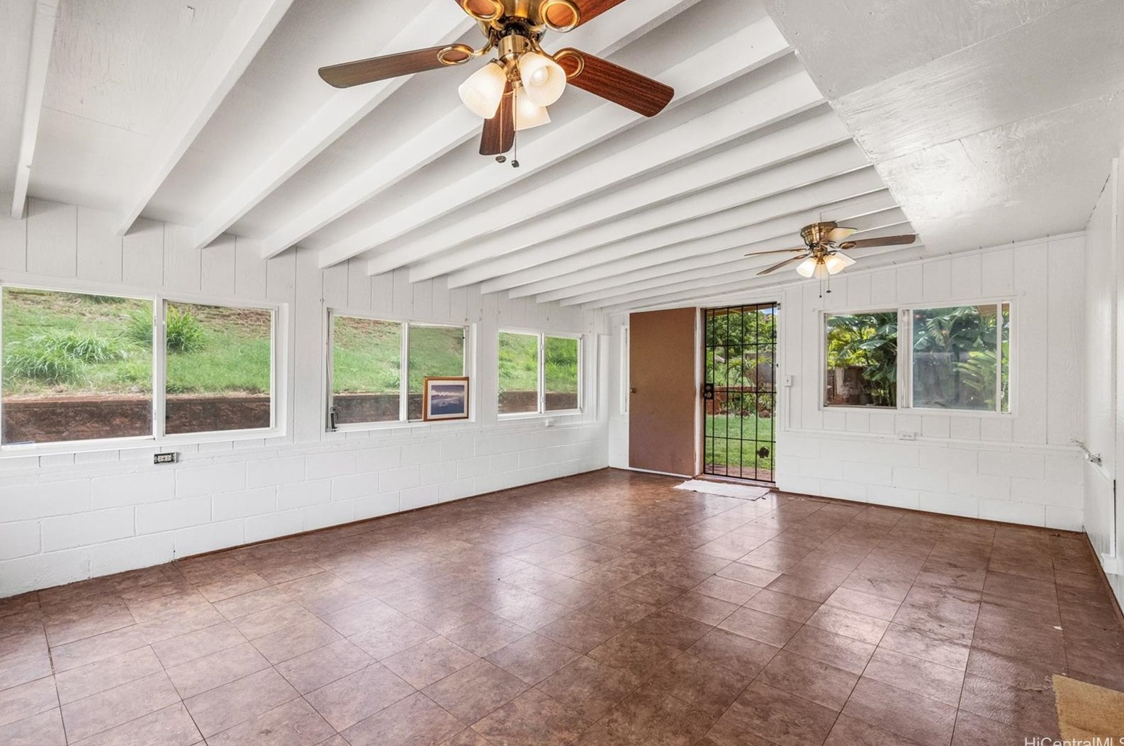 94-474 Lino Pl, Waipahu, HI 96797-1507